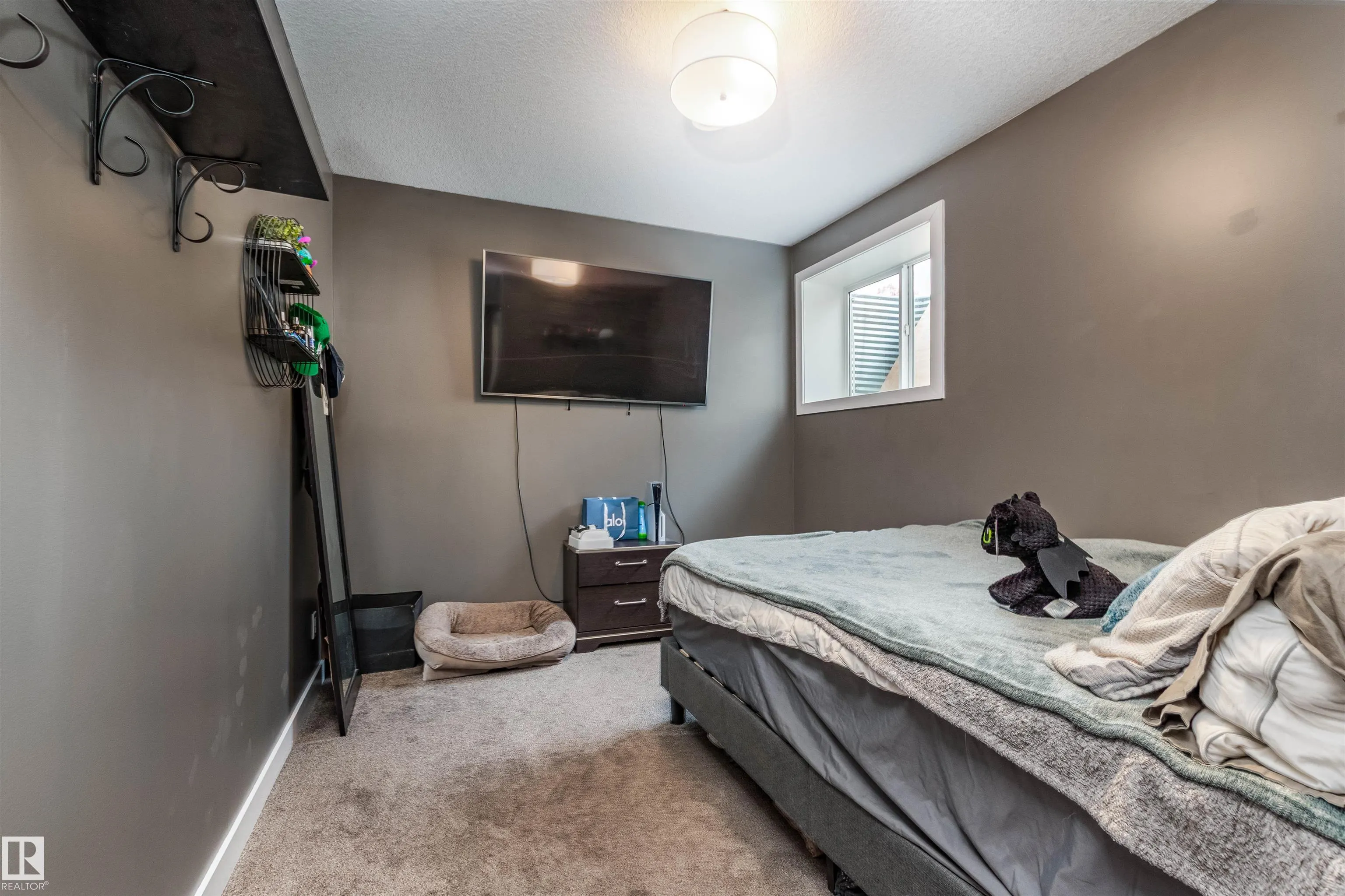210 Sago Cove