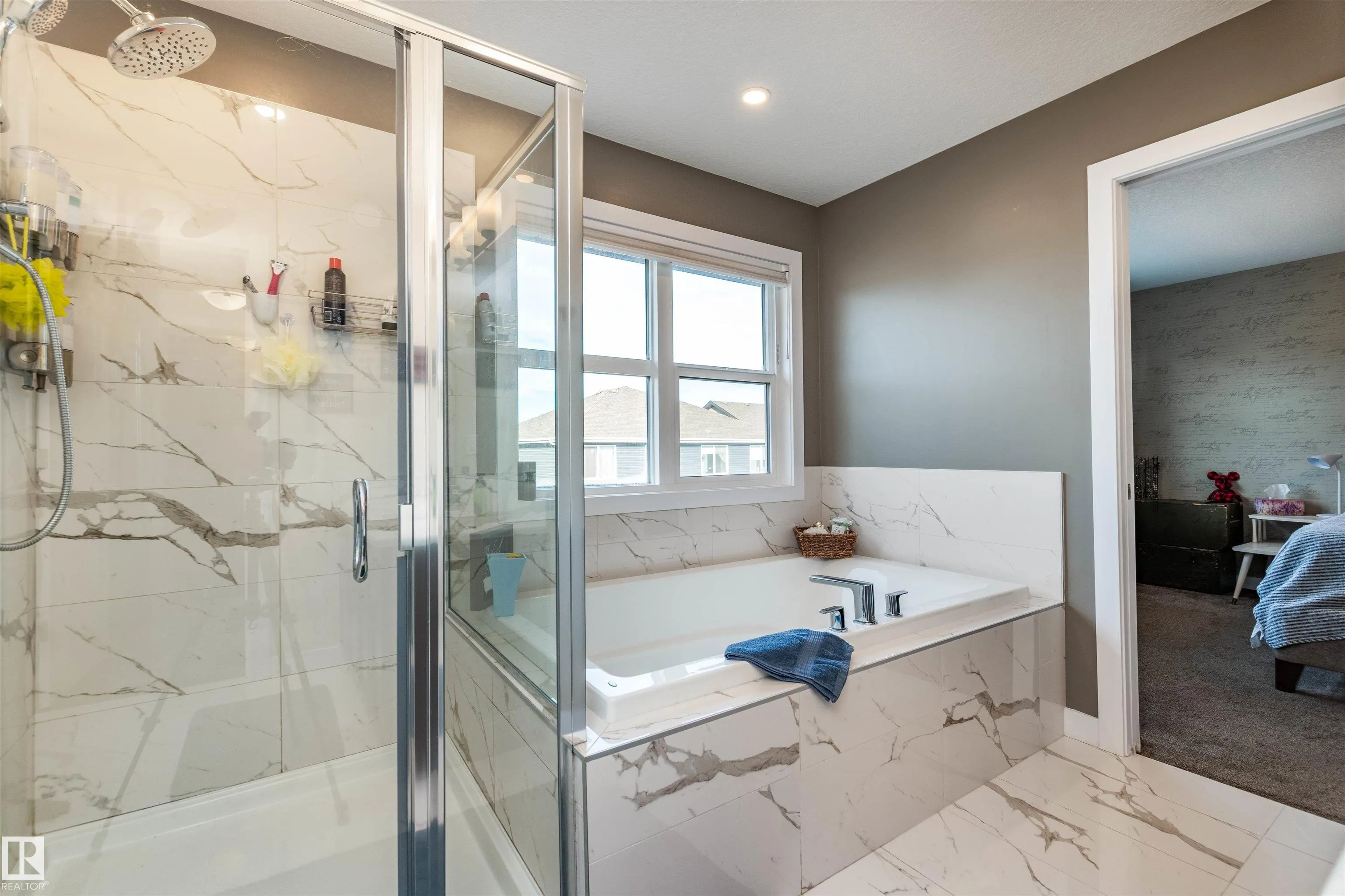 210 Sago Cove