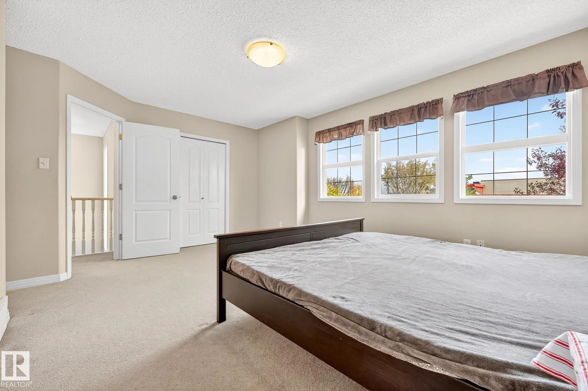 2626 TAYLOR GREEN