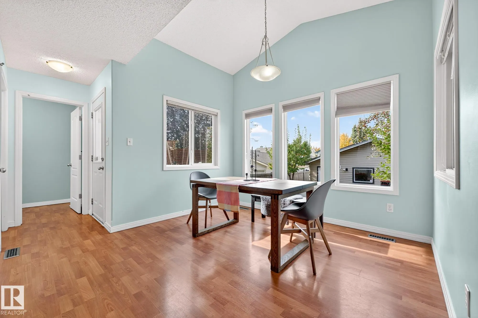 2626 TAYLOR GREEN