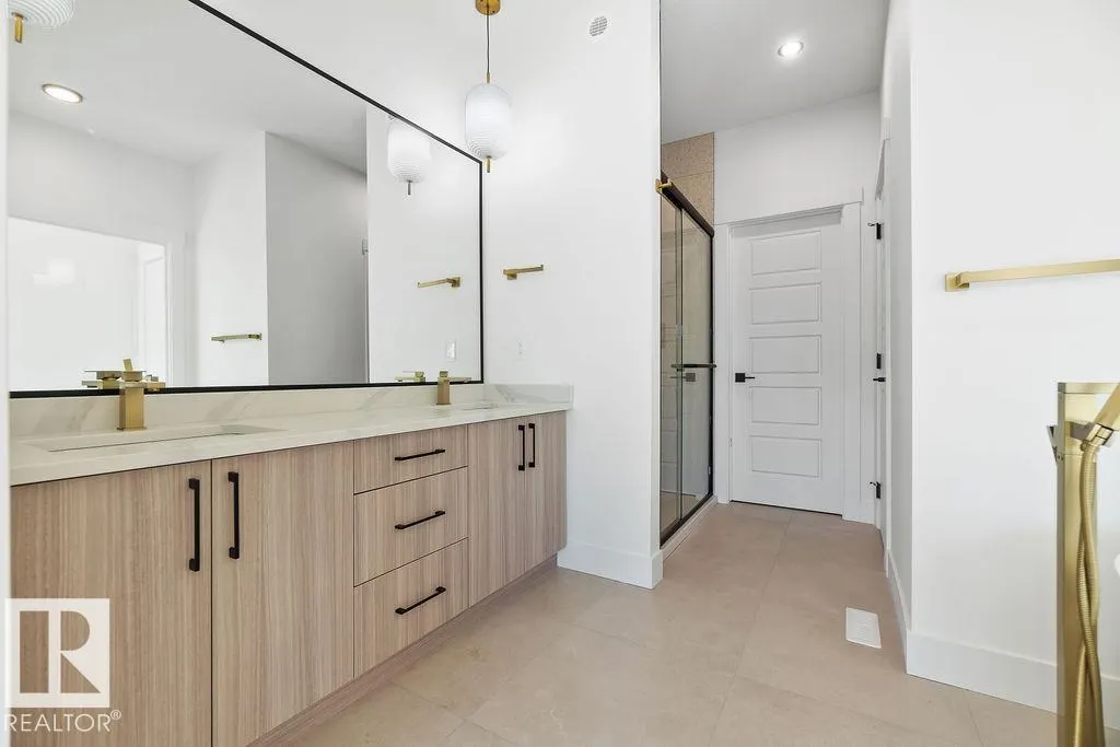 3309 CHICKADEE Drive