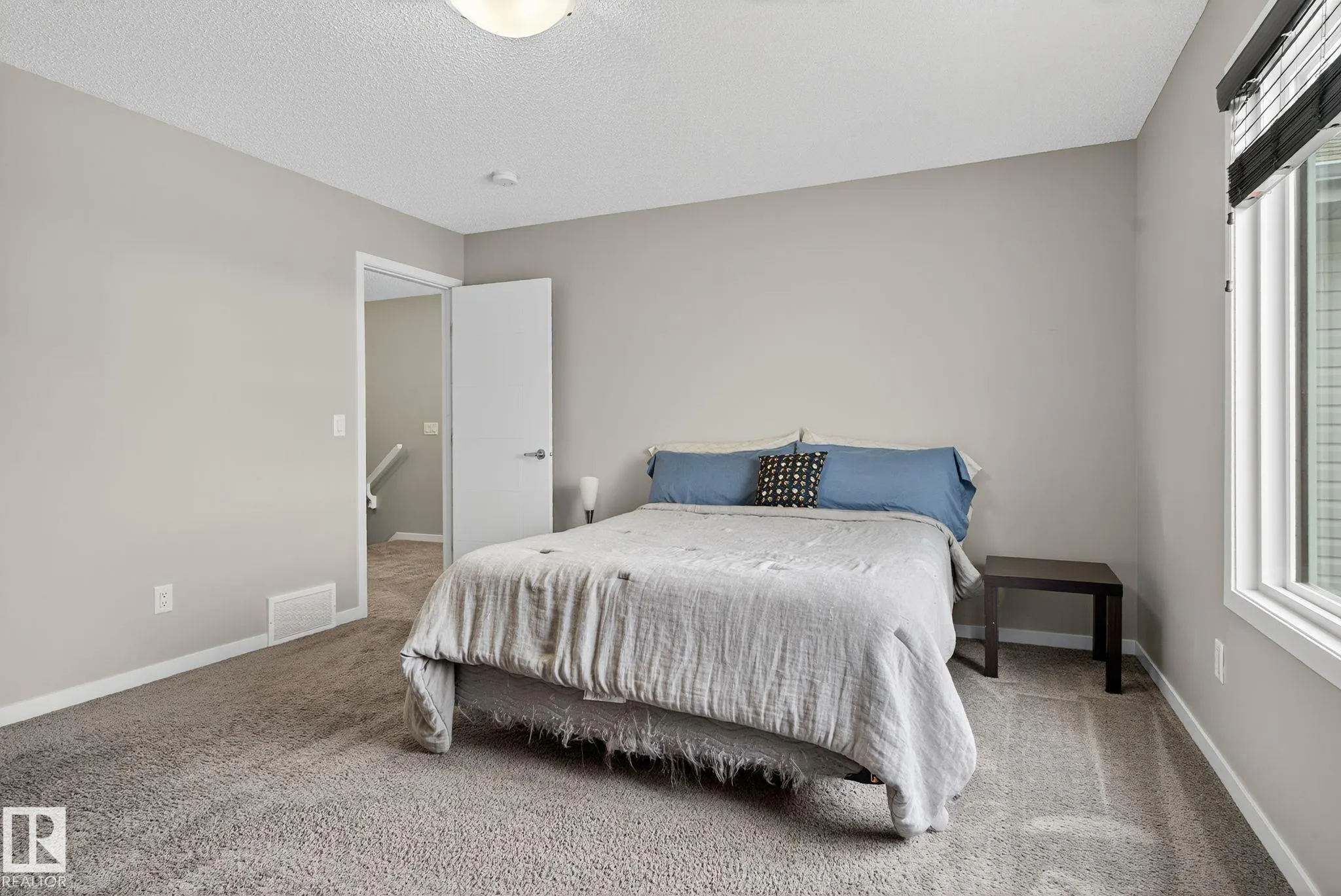 178 SANTANA Crescent