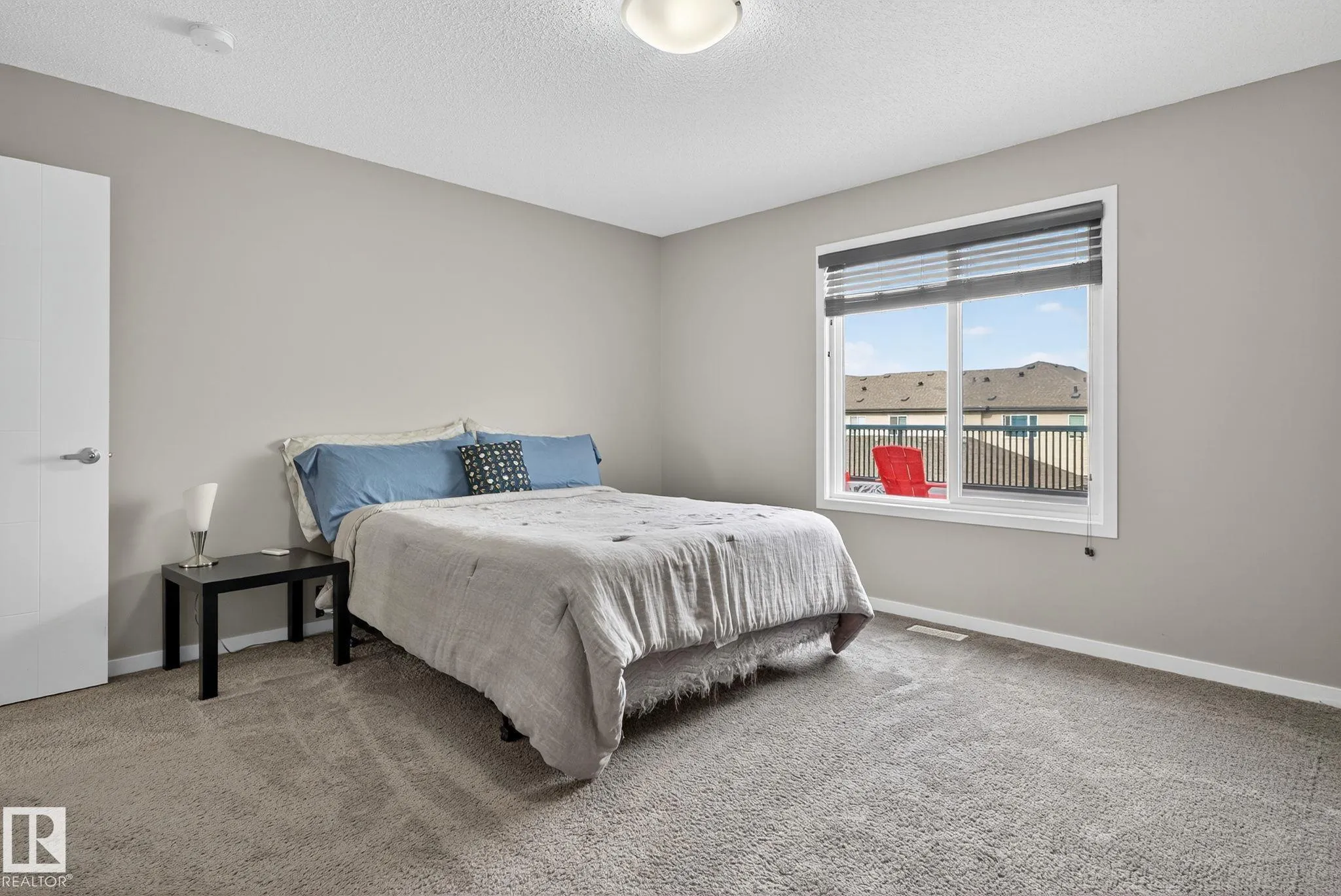 178 SANTANA Crescent