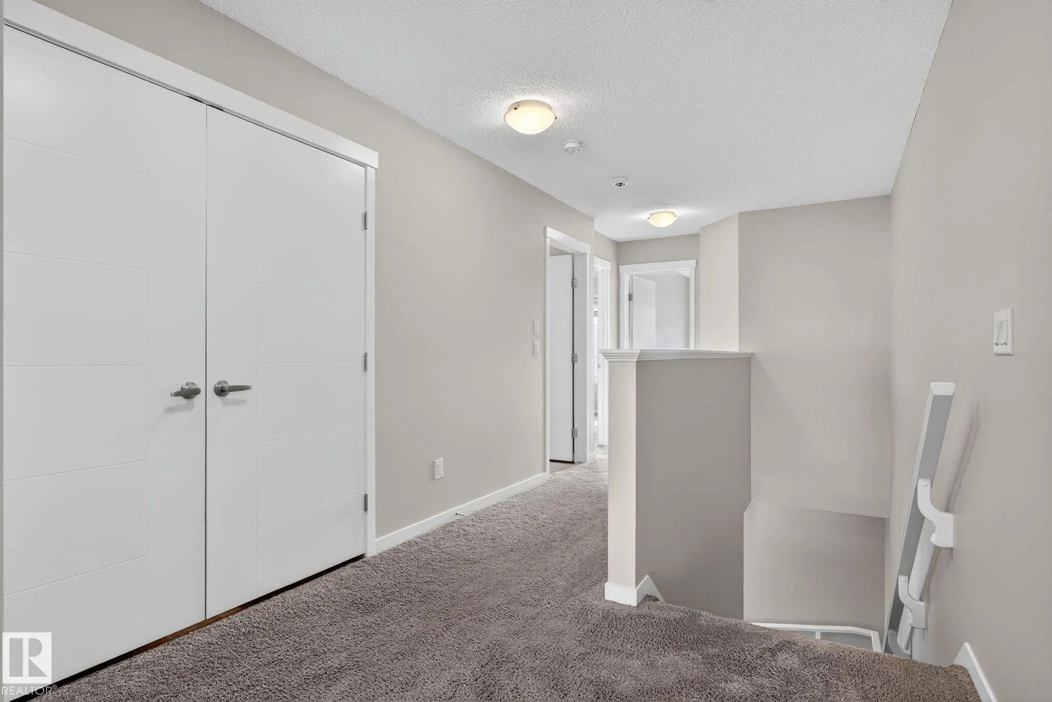 178 SANTANA Crescent