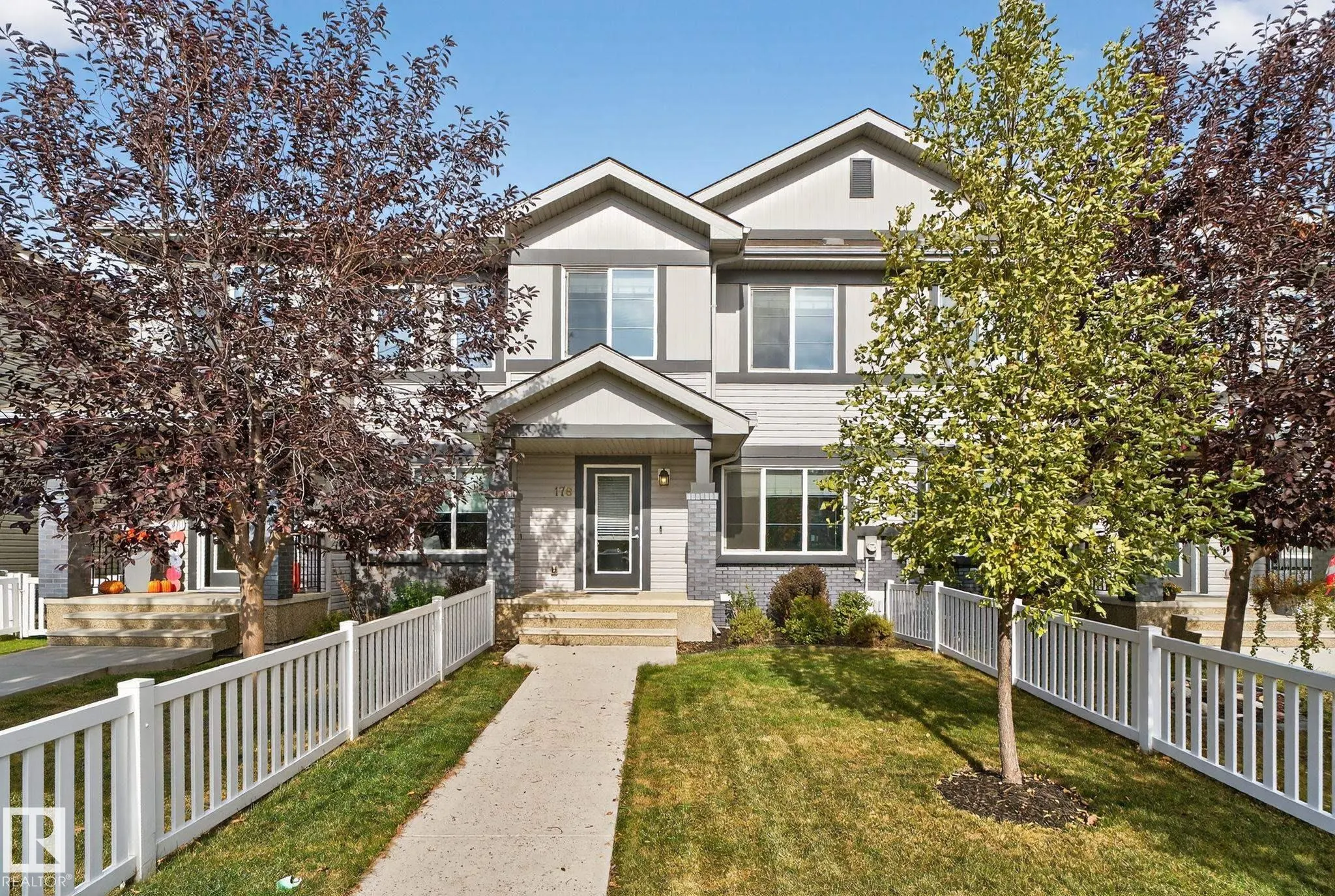 178 SANTANA Crescent