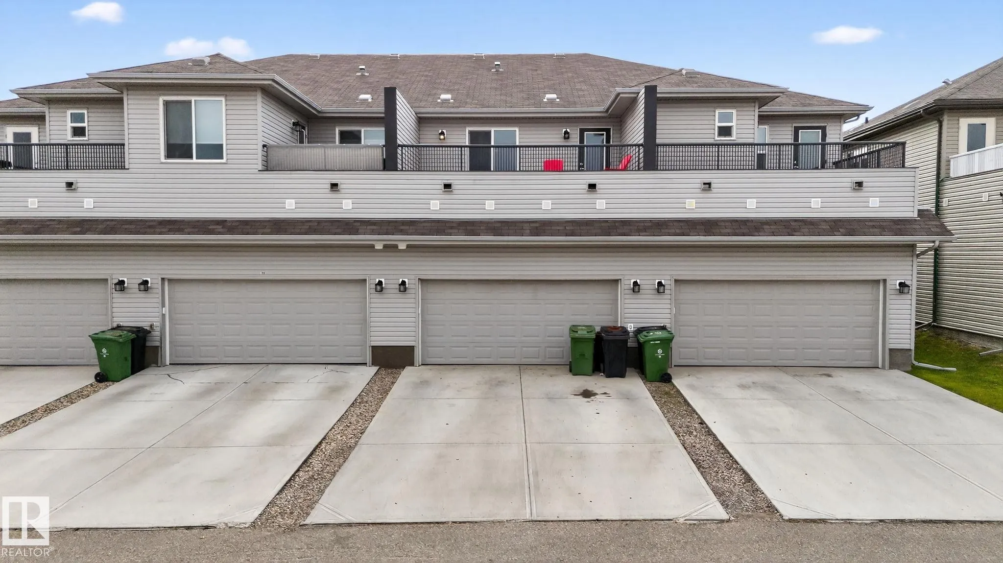 178 SANTANA Crescent