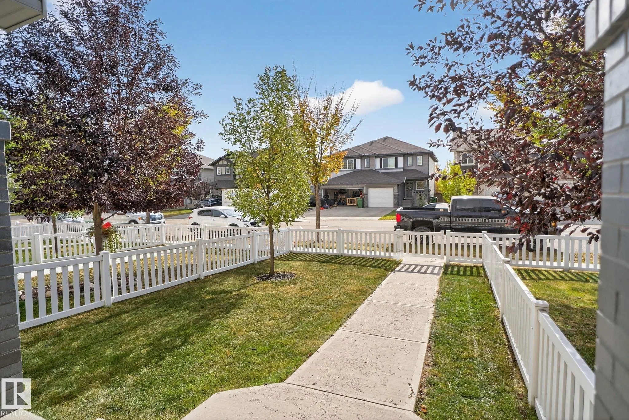 178 SANTANA Crescent