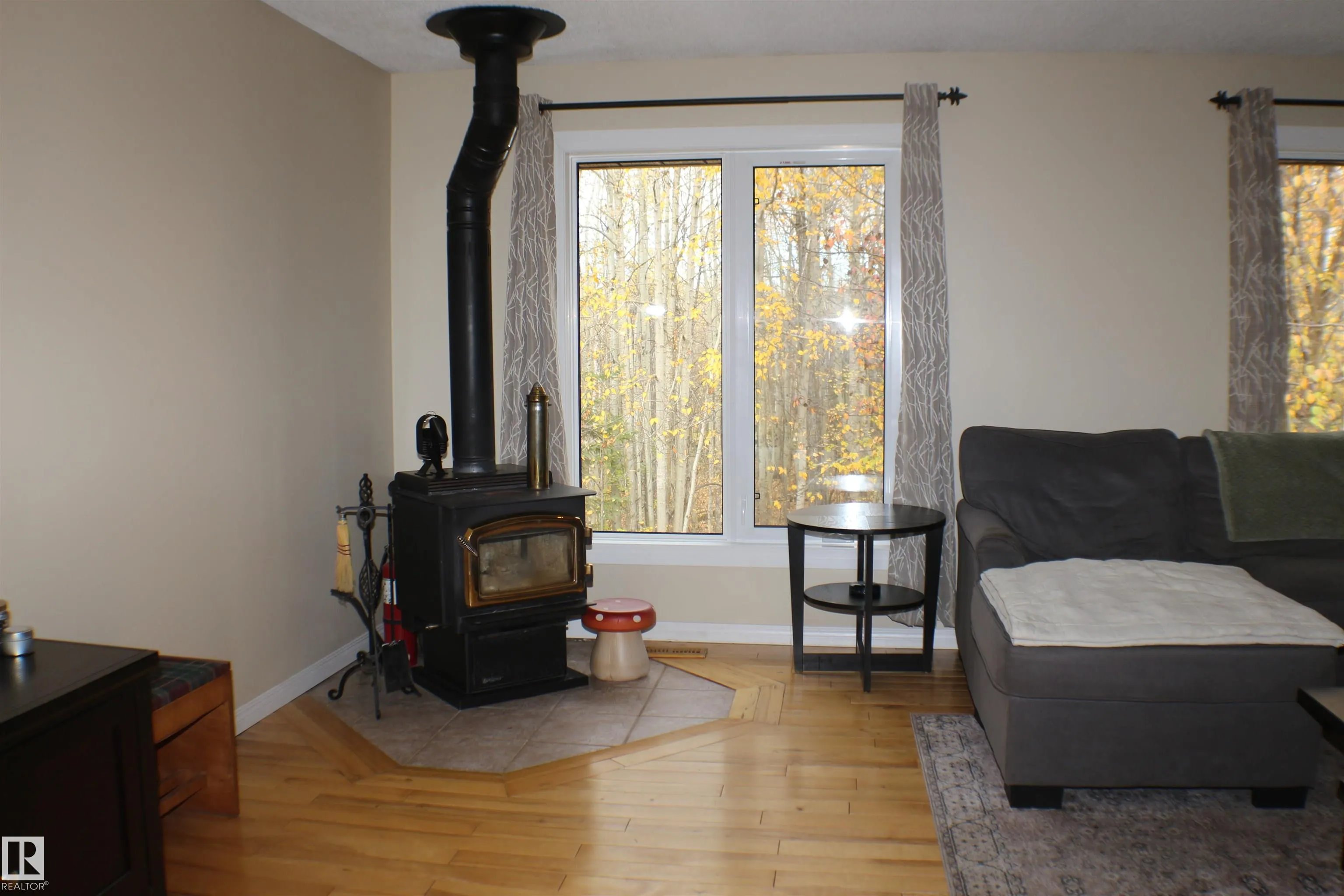 51049 RGE ROAD 214