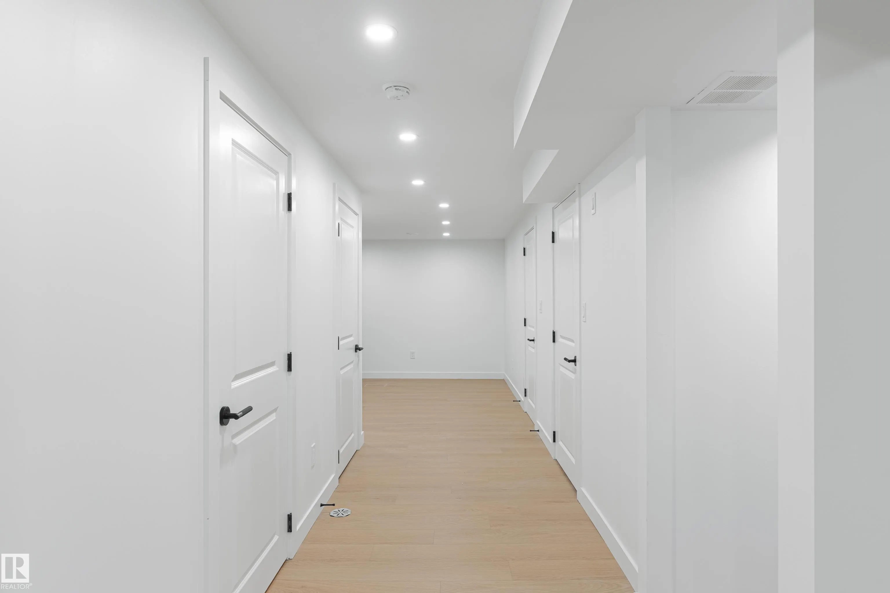 18031 96 Avenue
