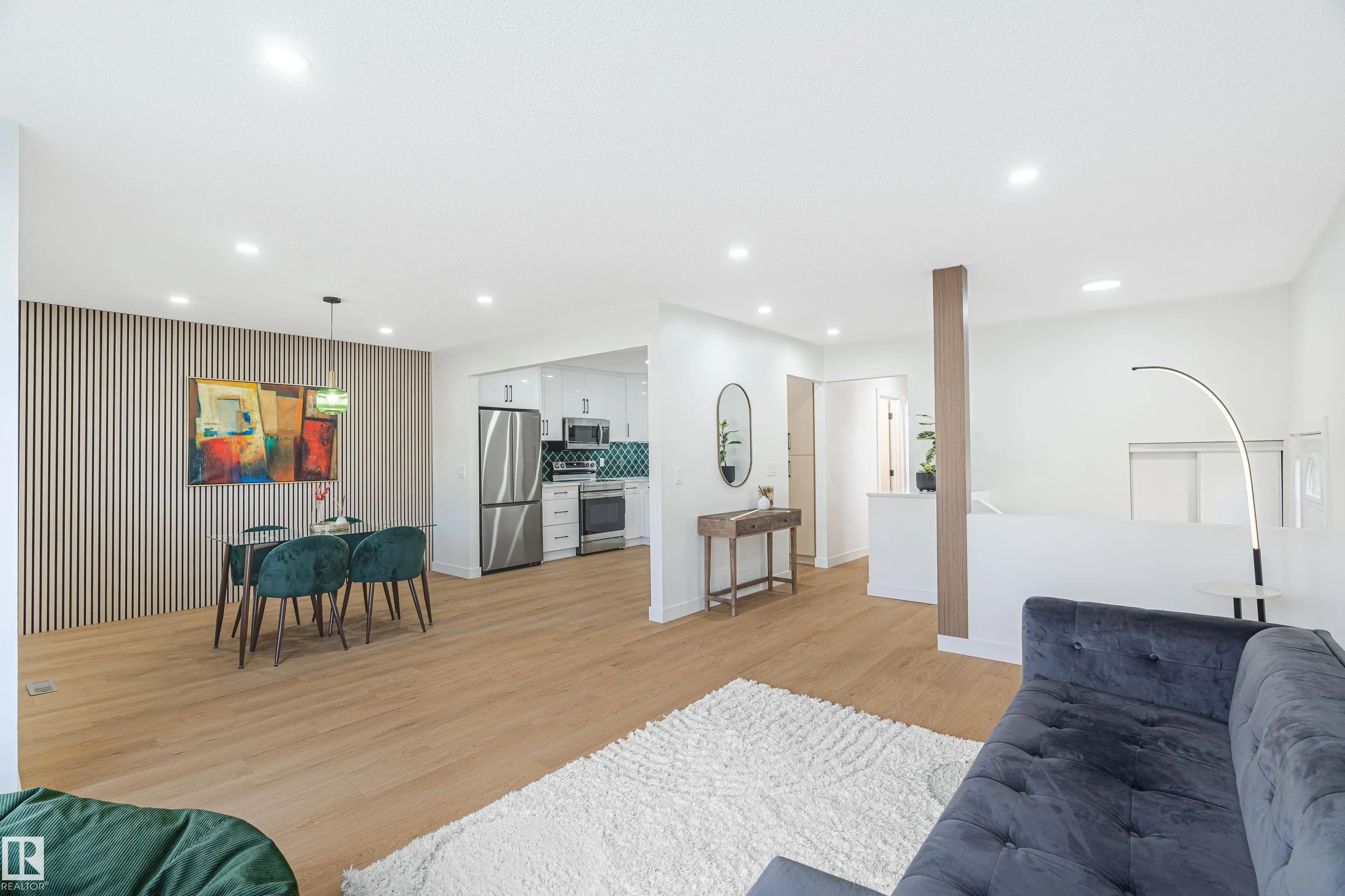 18031 96 Avenue