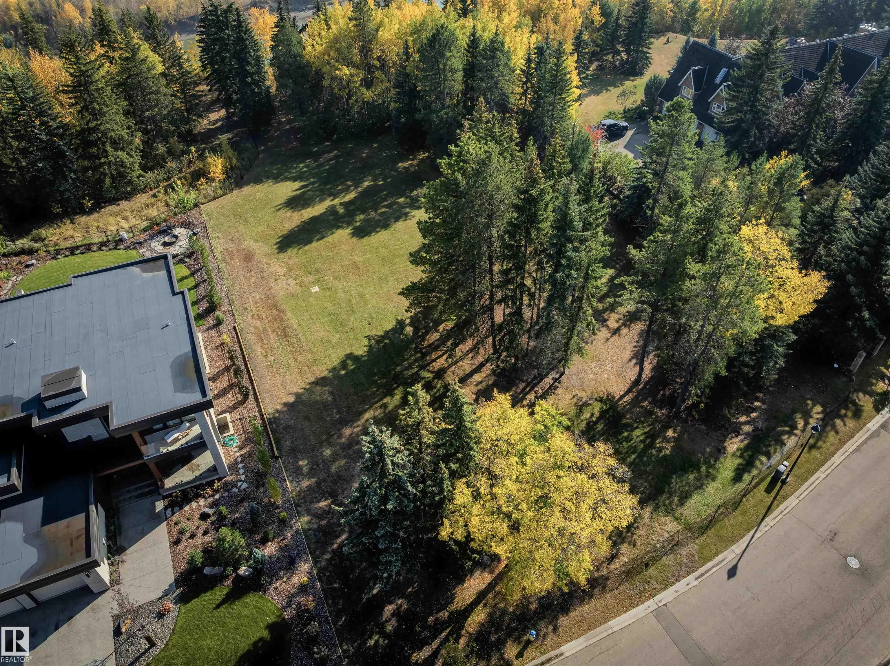 4813 DONSDALE Drive