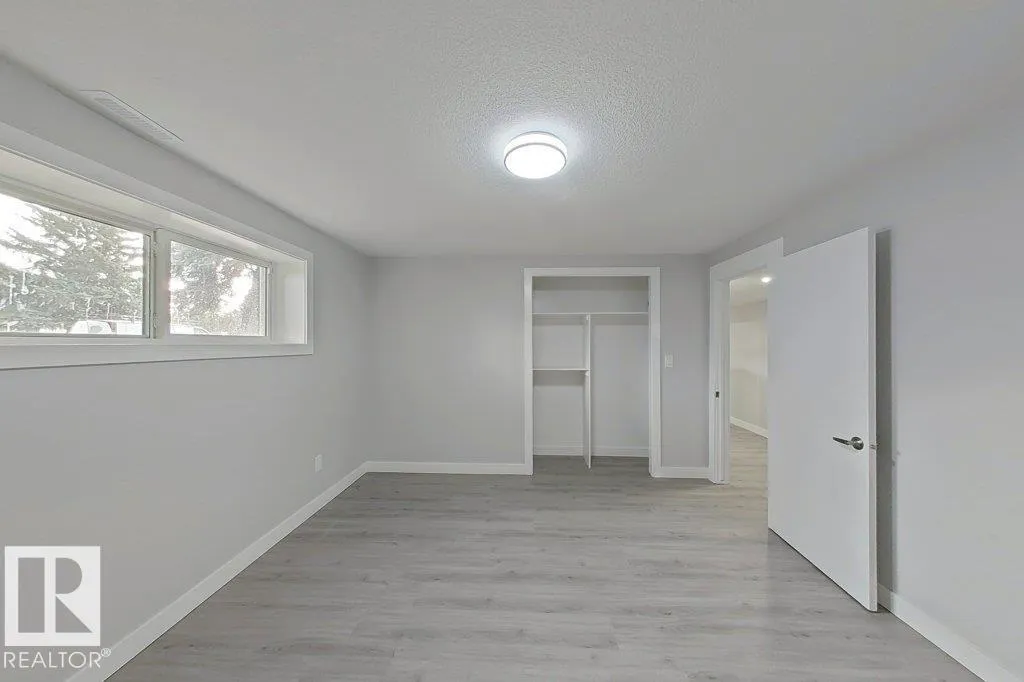 18429 91 Ave
