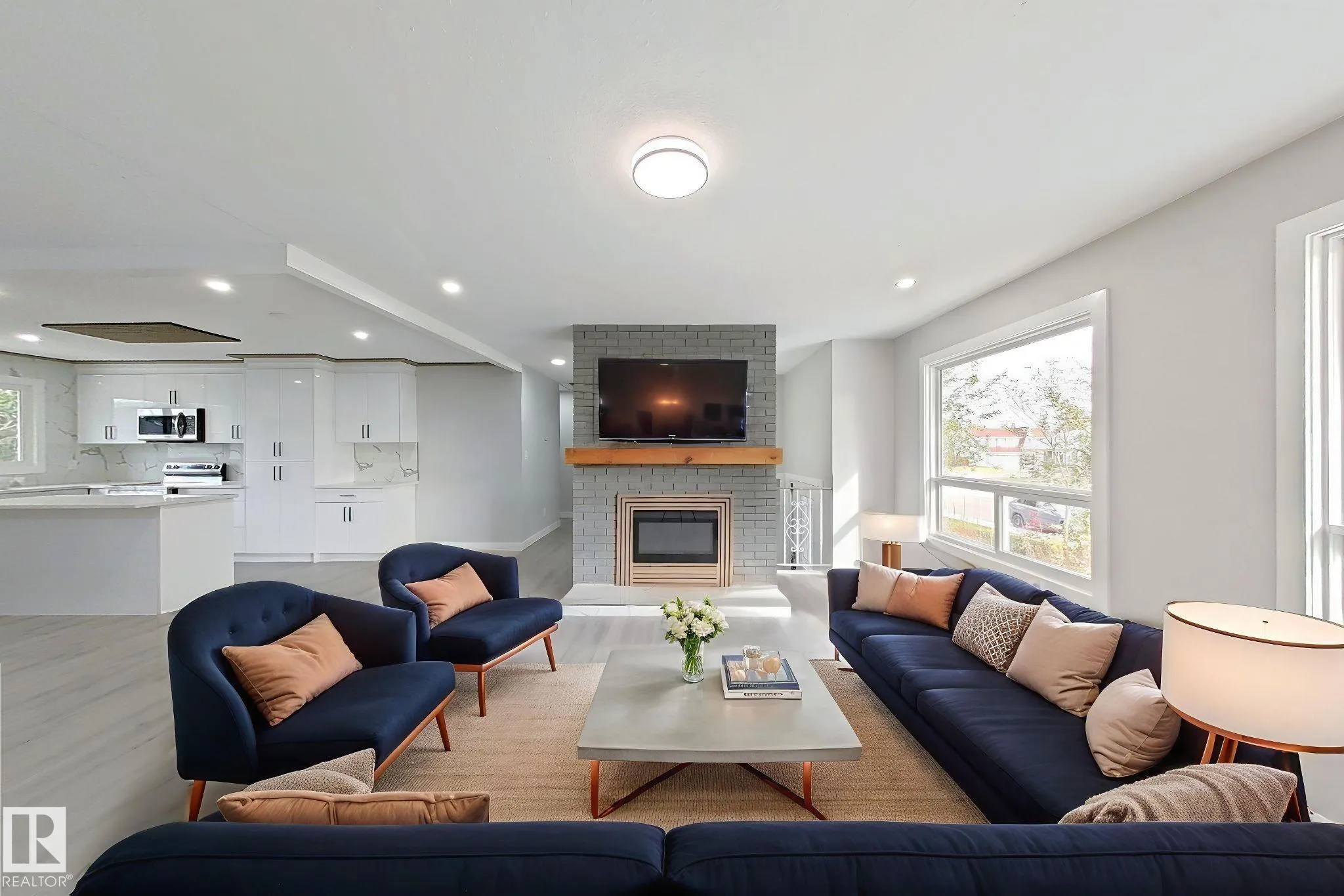 18429 91 Ave