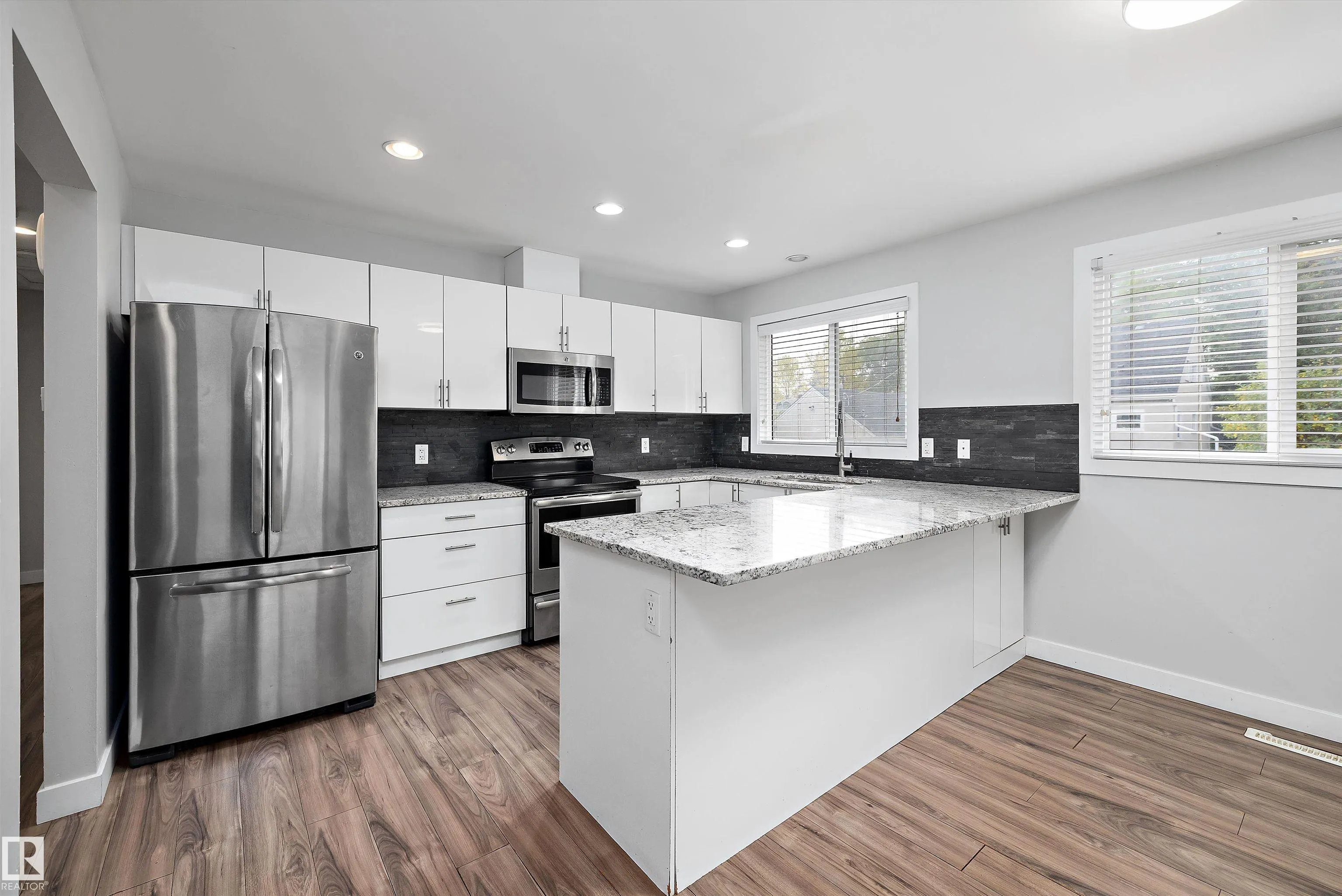 10409 148 Street