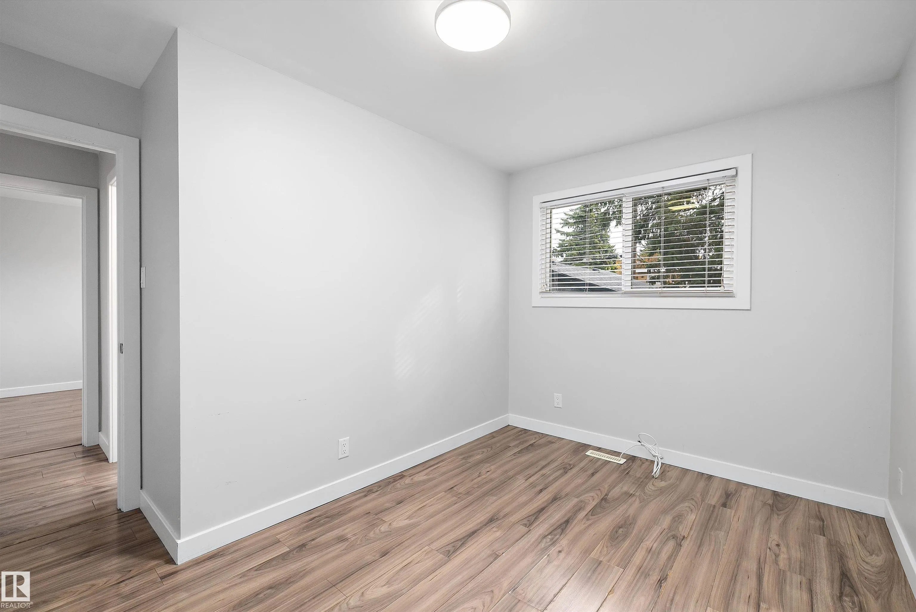 10409 148 Street