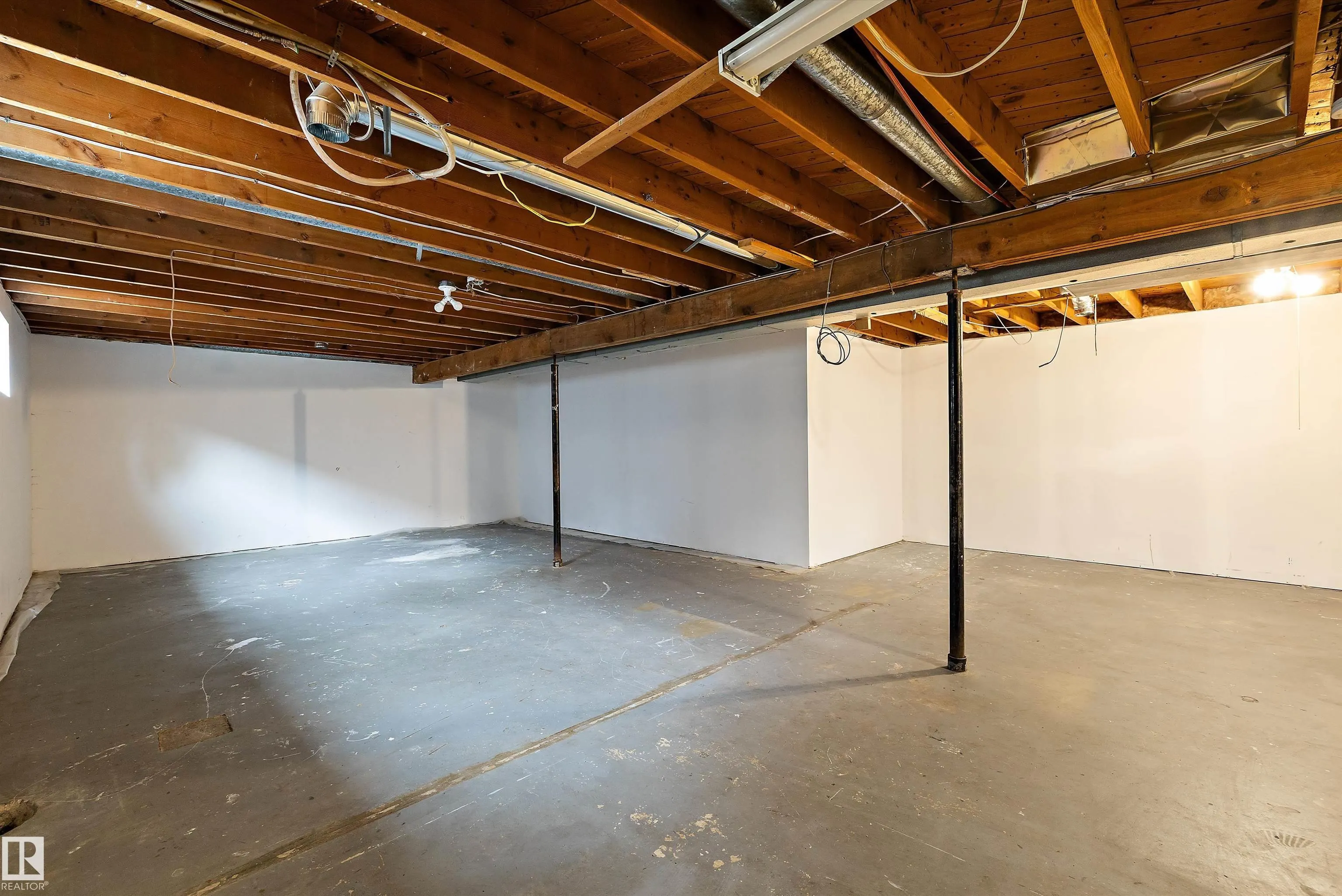 10409 148 Street