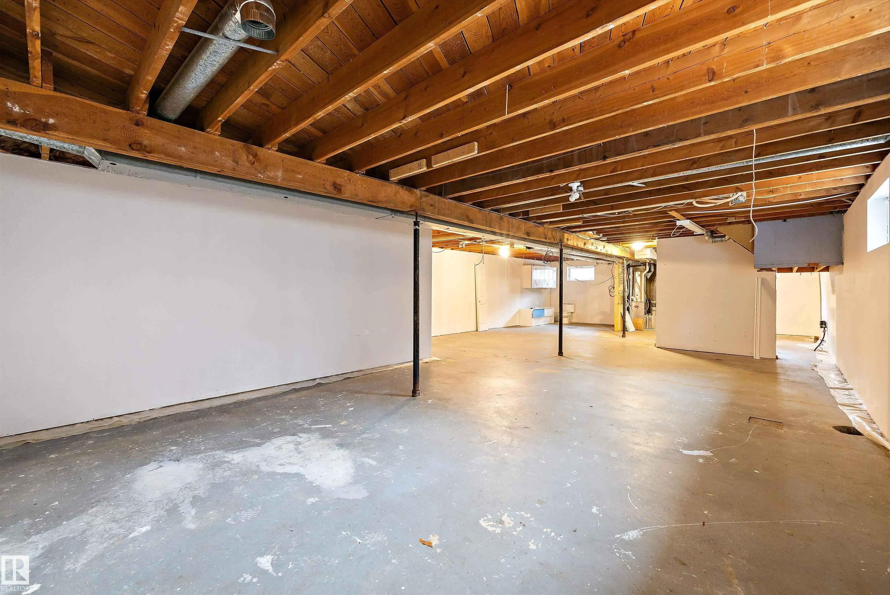 10409 148 Street