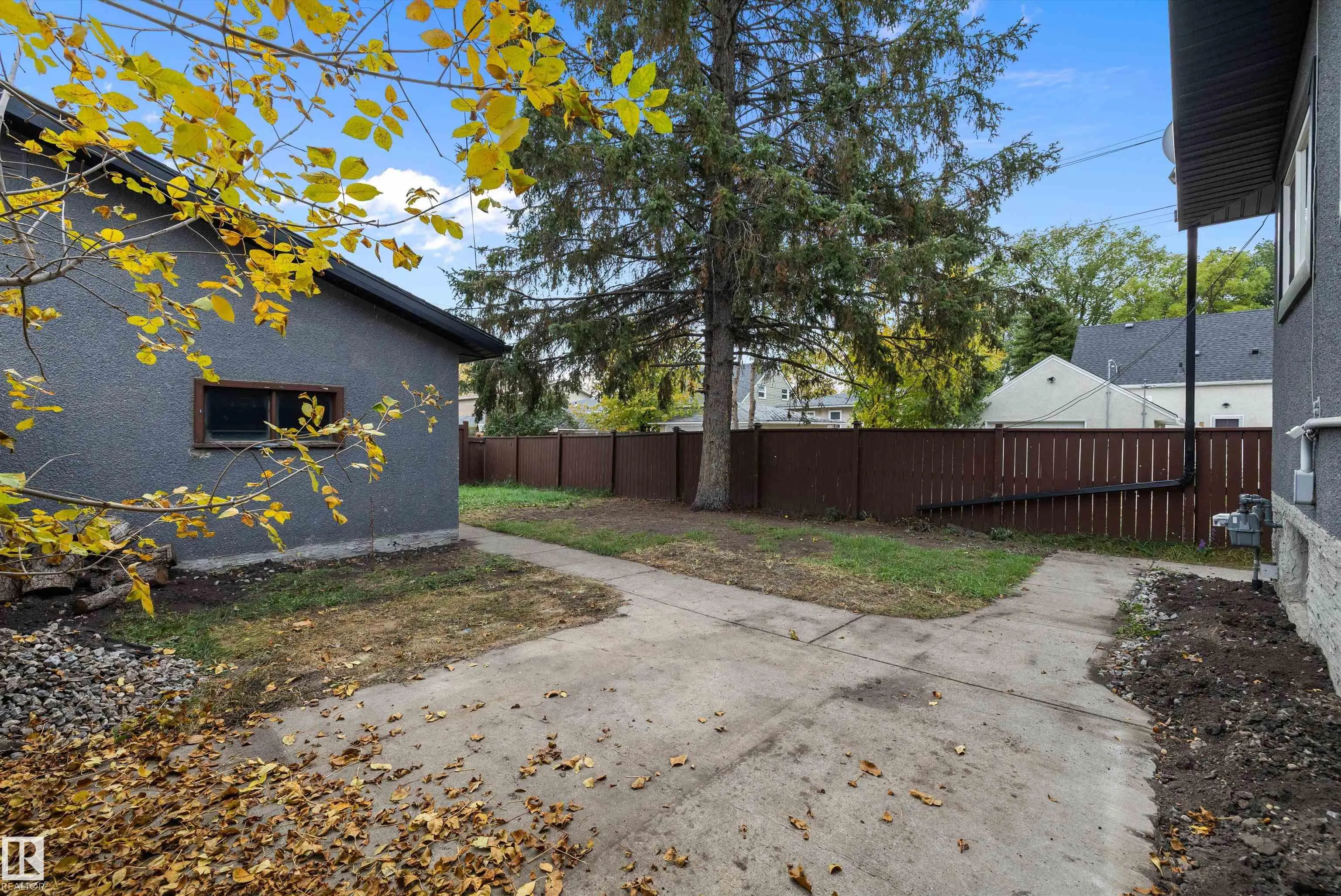 10409 148 Street