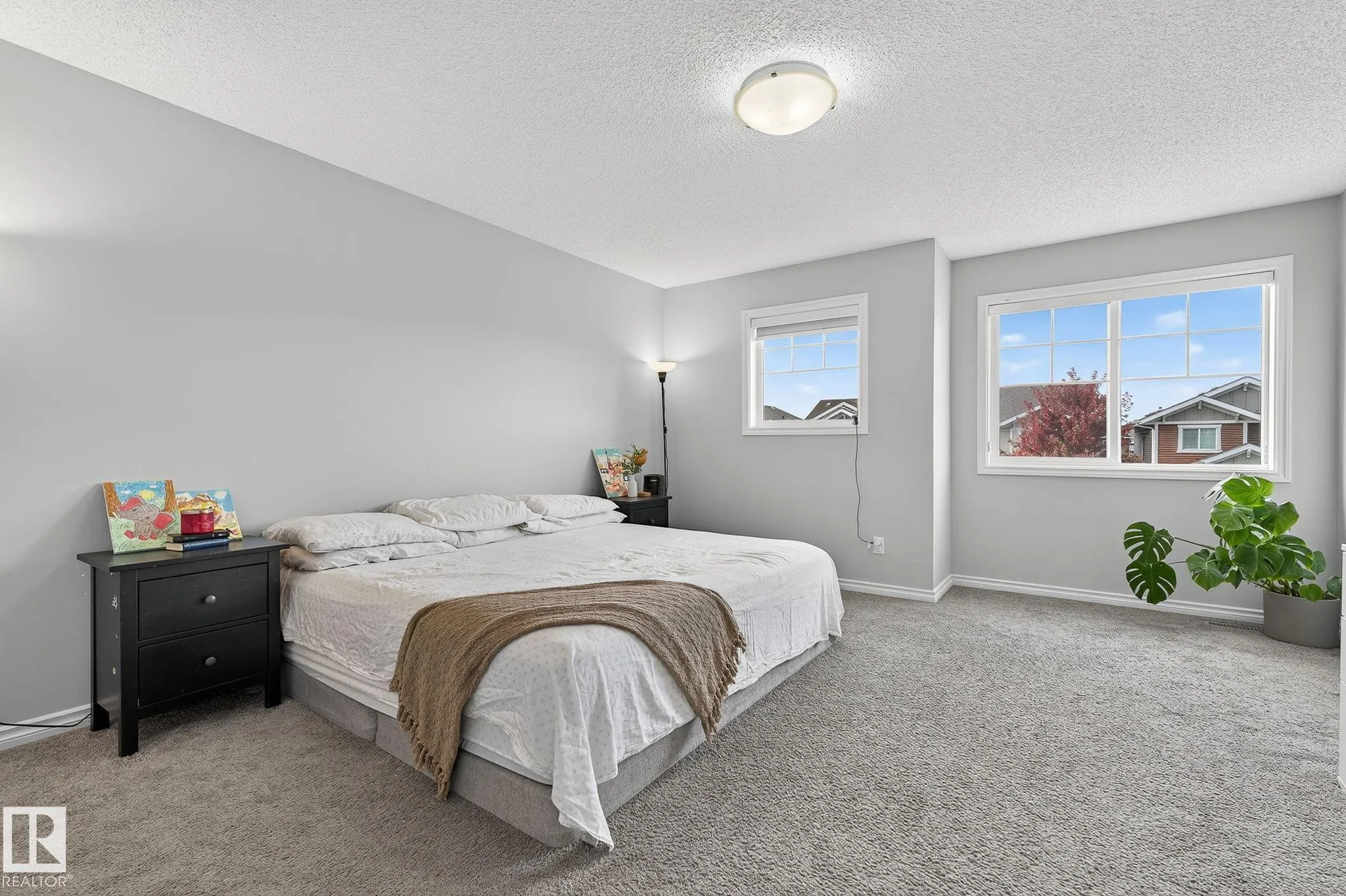 527 EBBERS Way