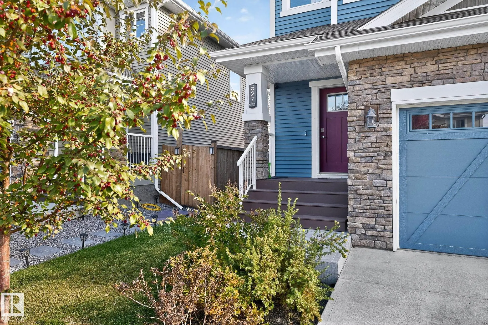 527 EBBERS Way