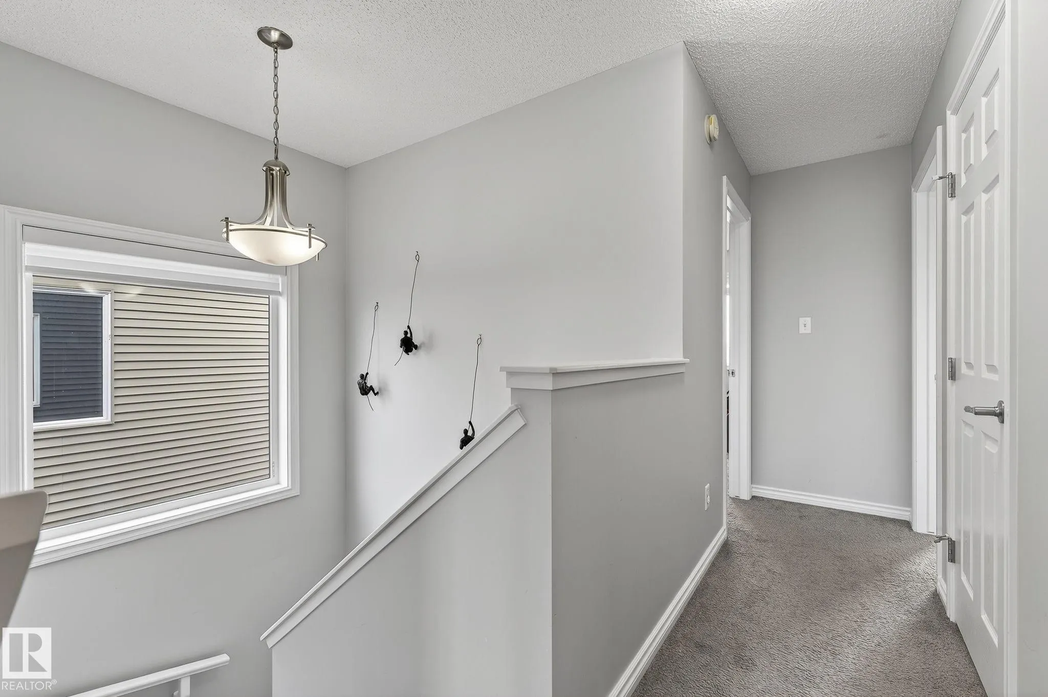527 EBBERS Way