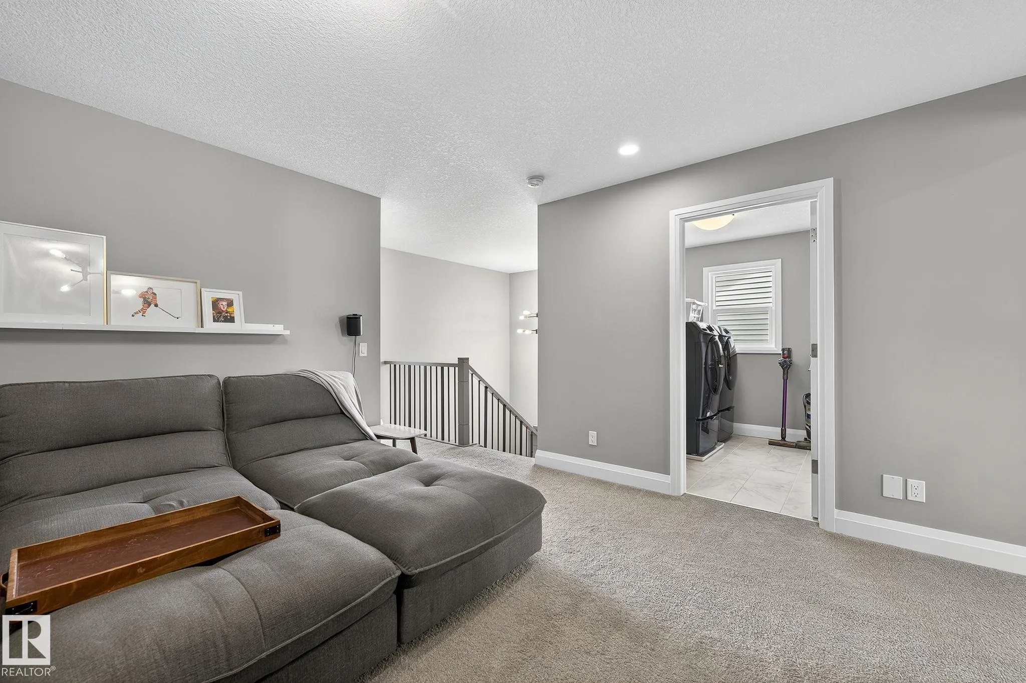 1737 DUMONT CRESCENT