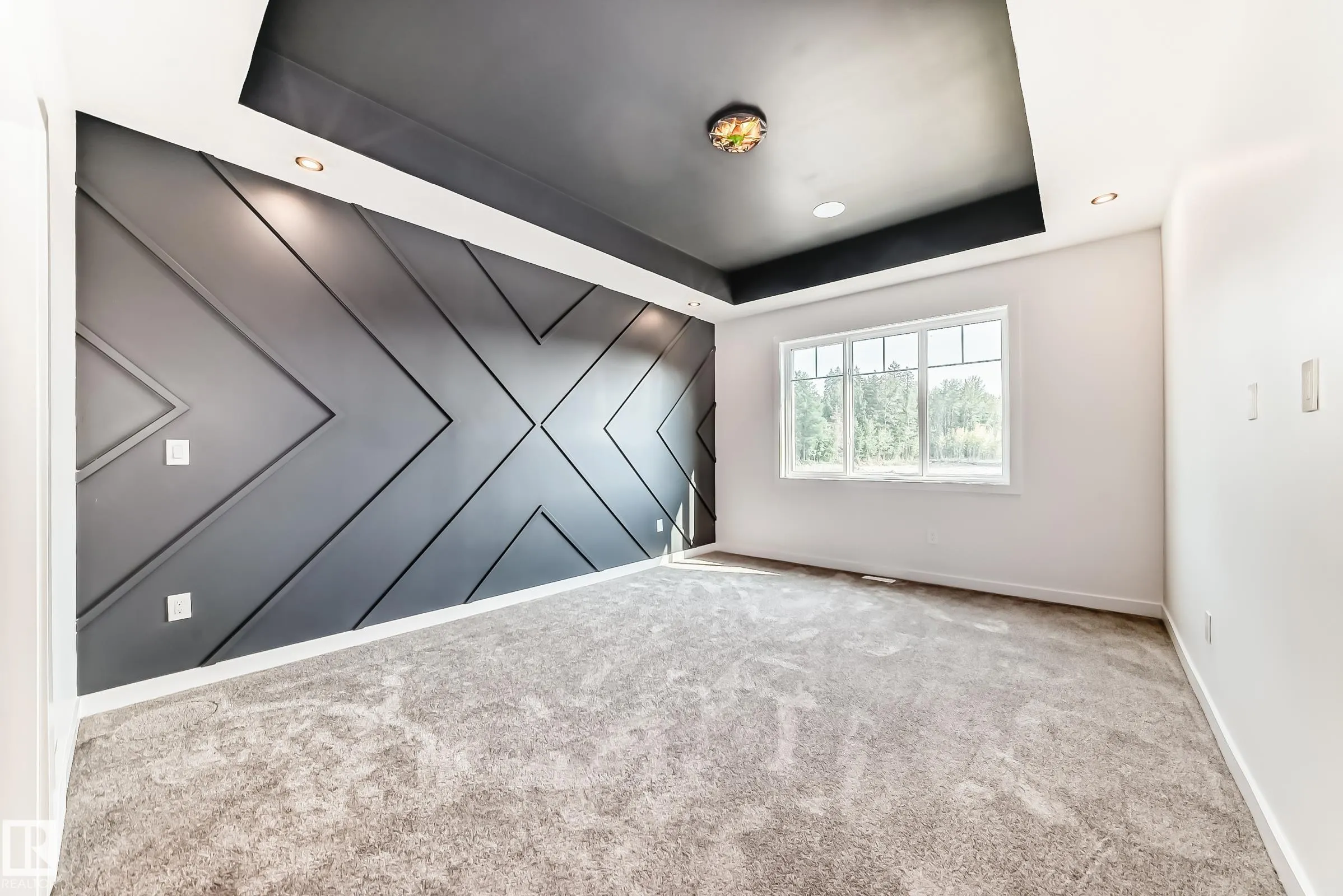 39 MEADOWGROVE Lane