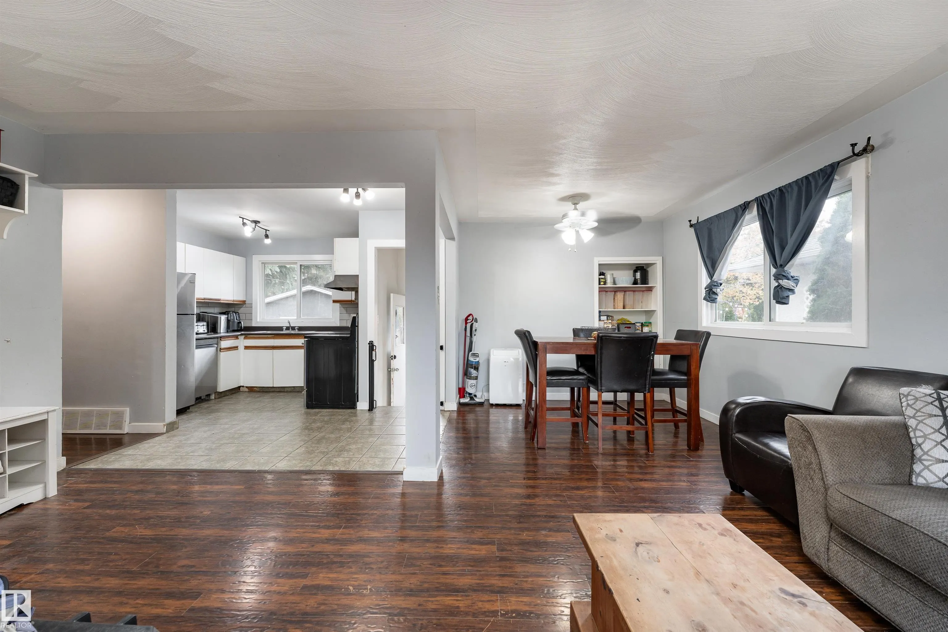 12316 140 Street