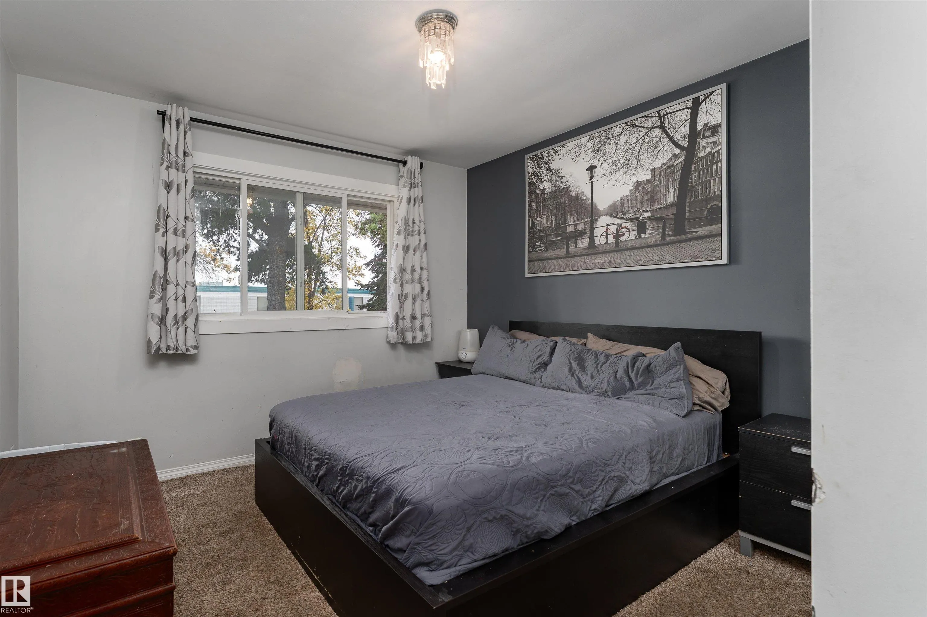 12316 140 Street