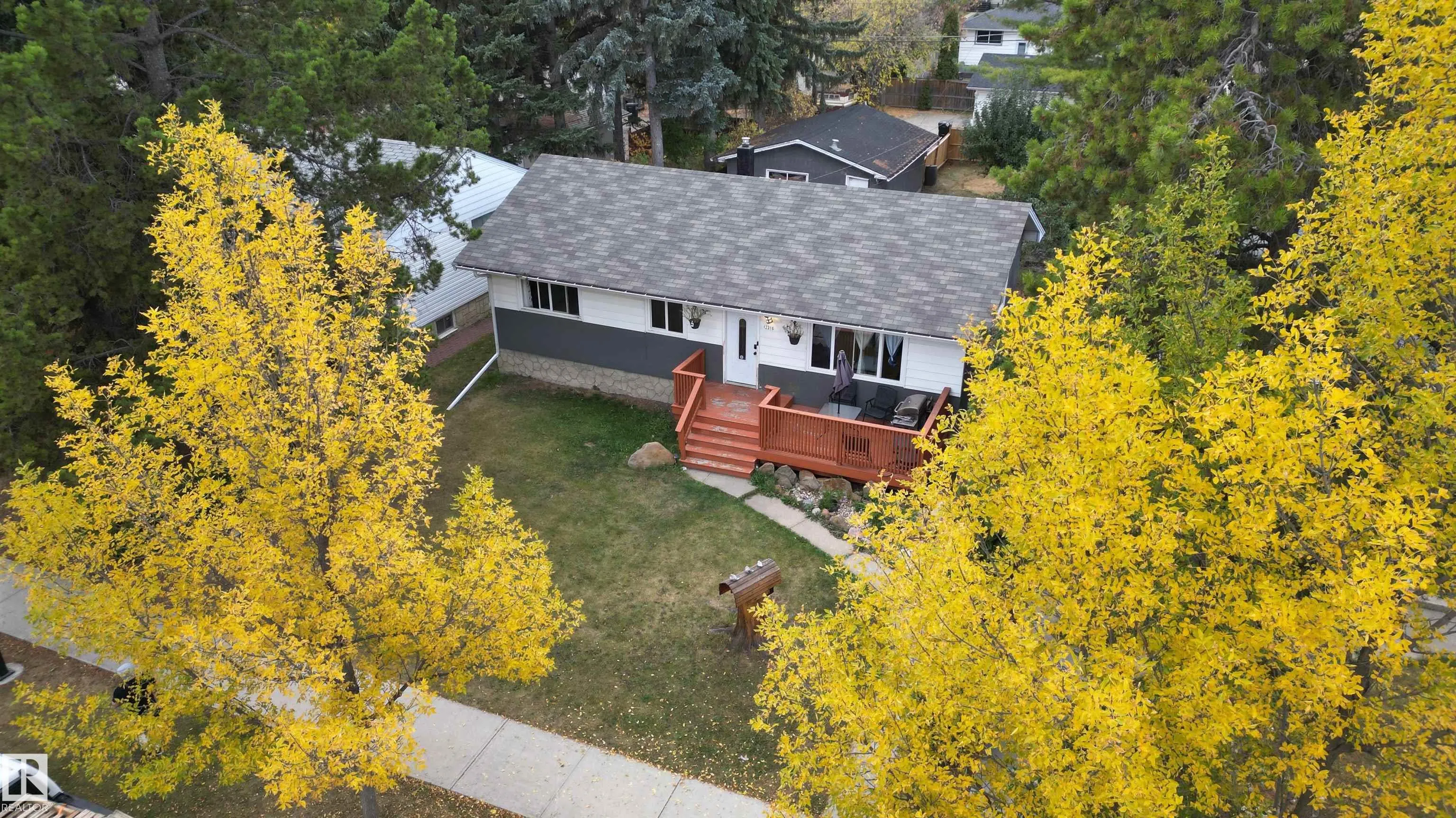 12316 140 Street