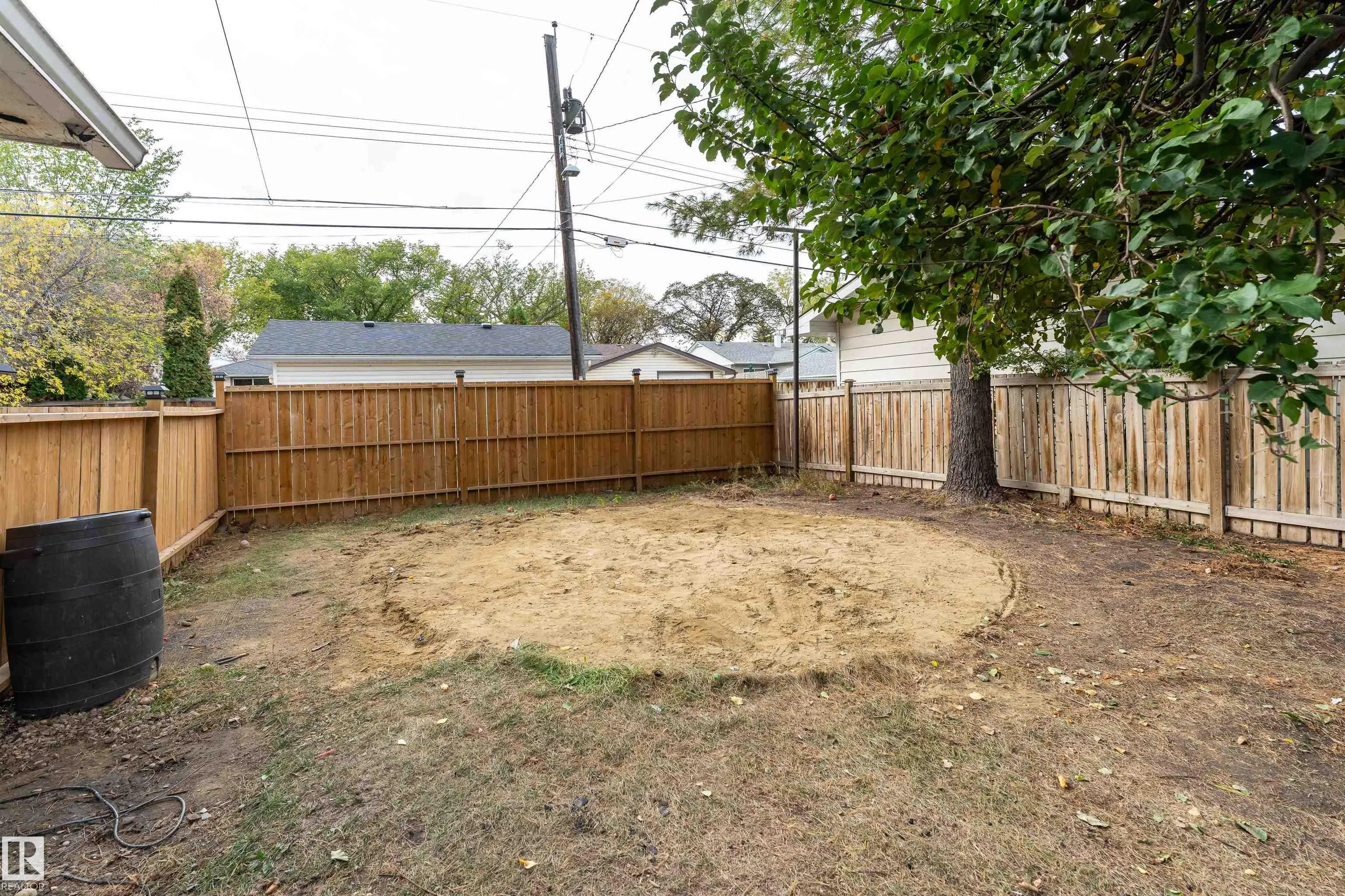 12316 140 Street