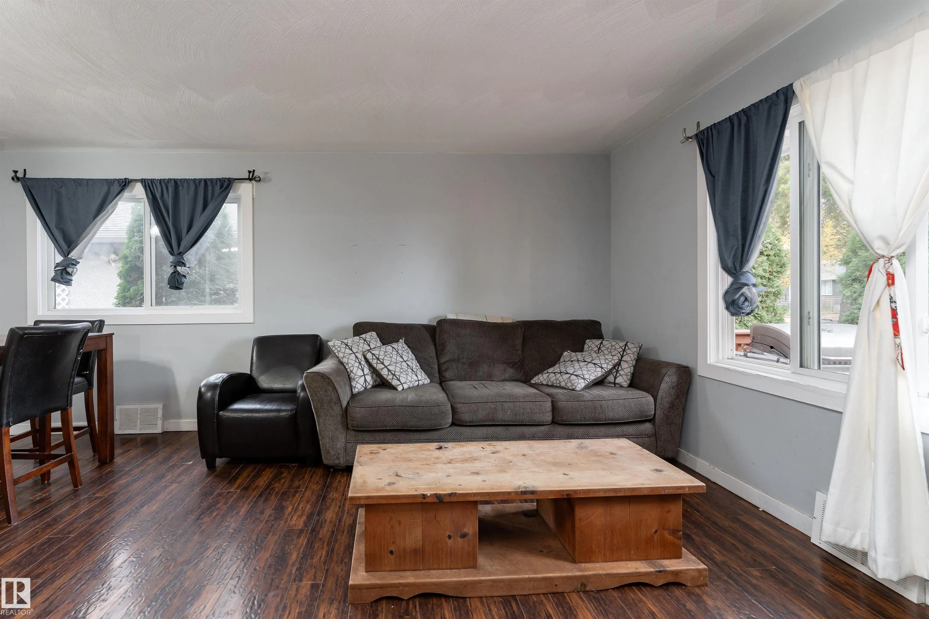 12316 140 Street
