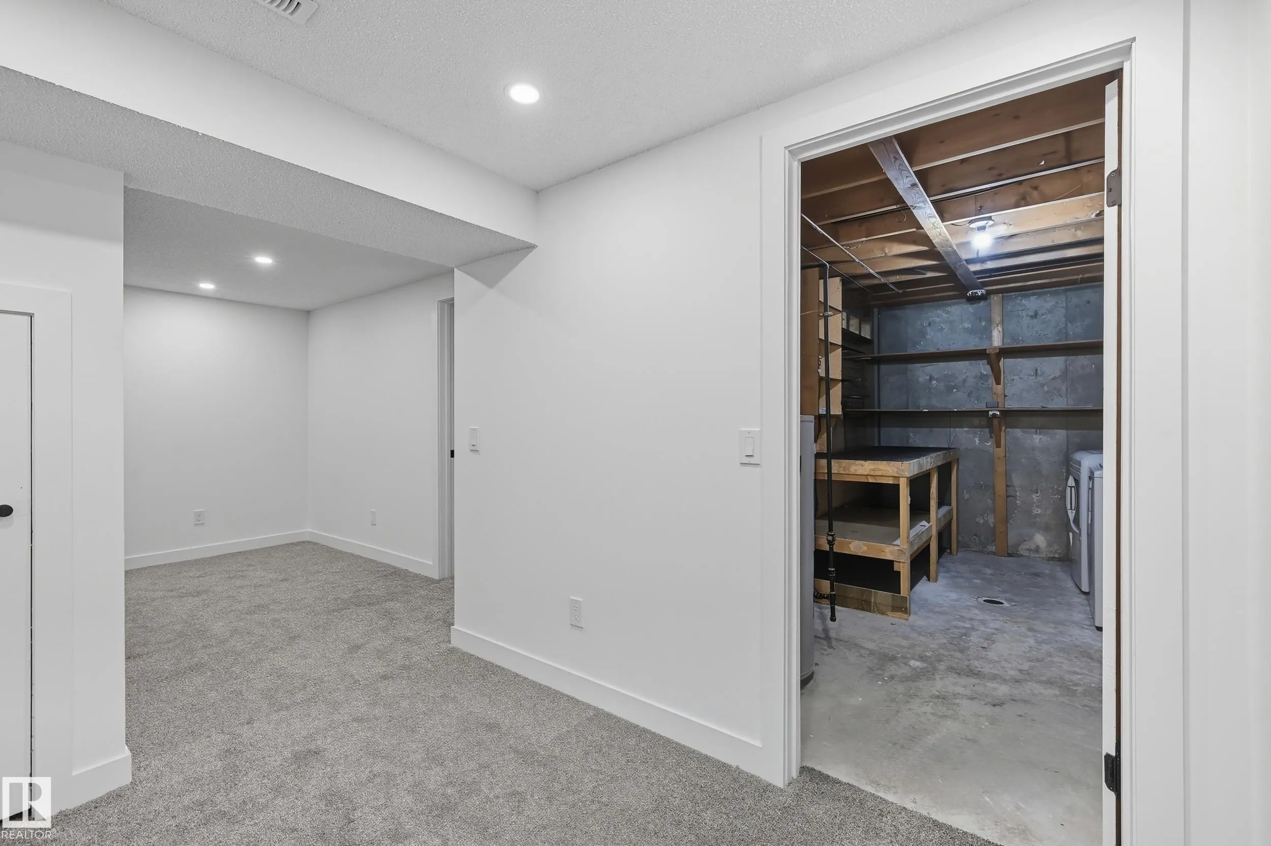 118 PRIMROSE GARDENS