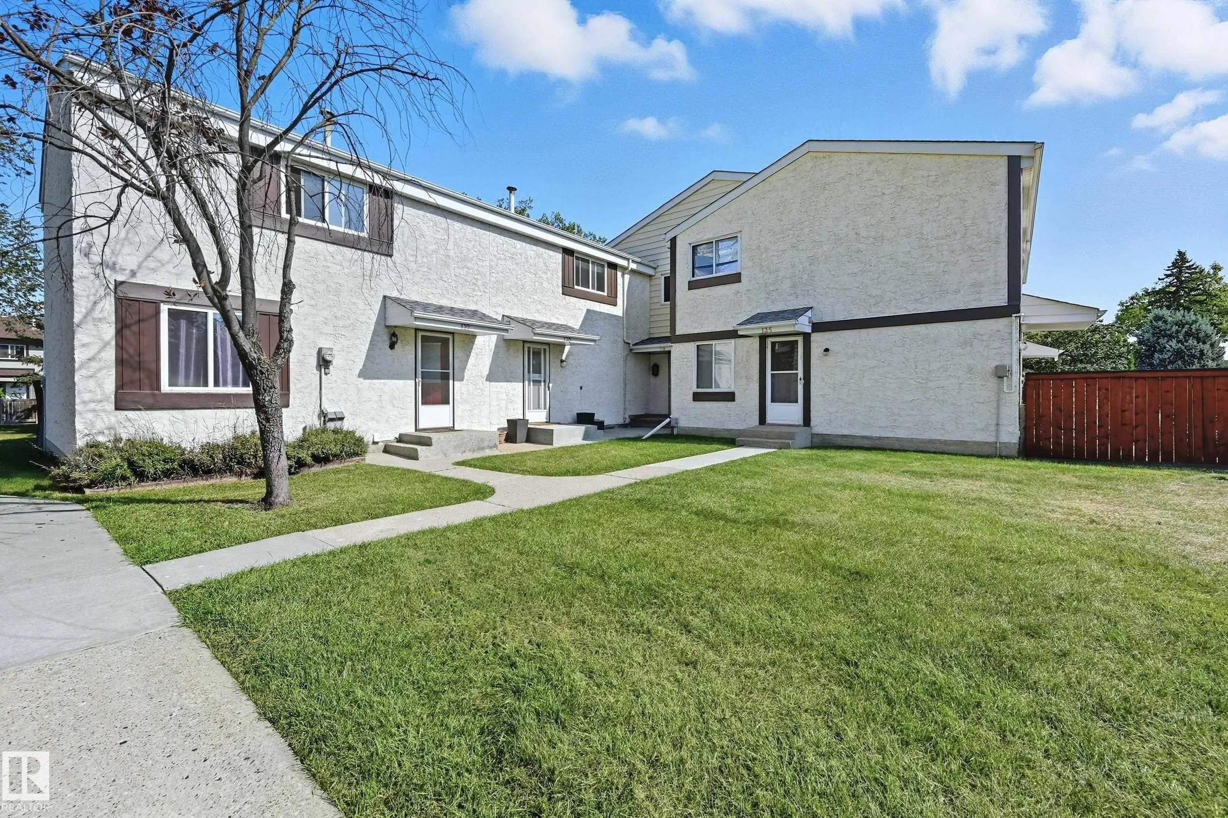 118 PRIMROSE GARDENS