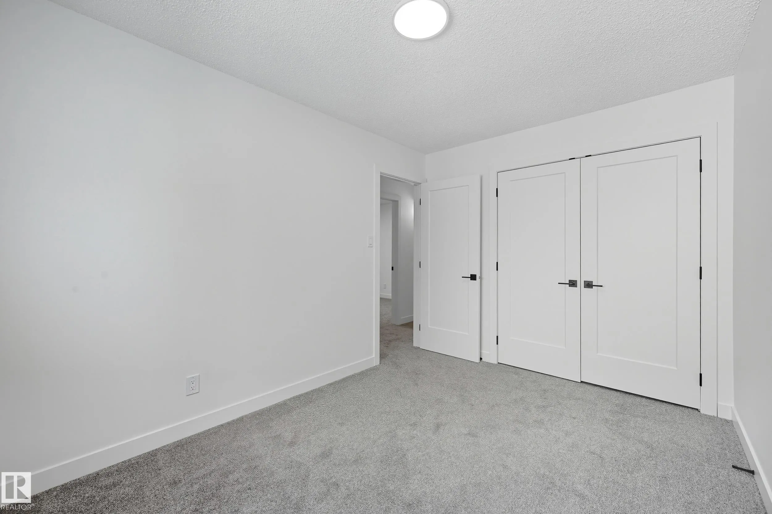 118 PRIMROSE GARDENS