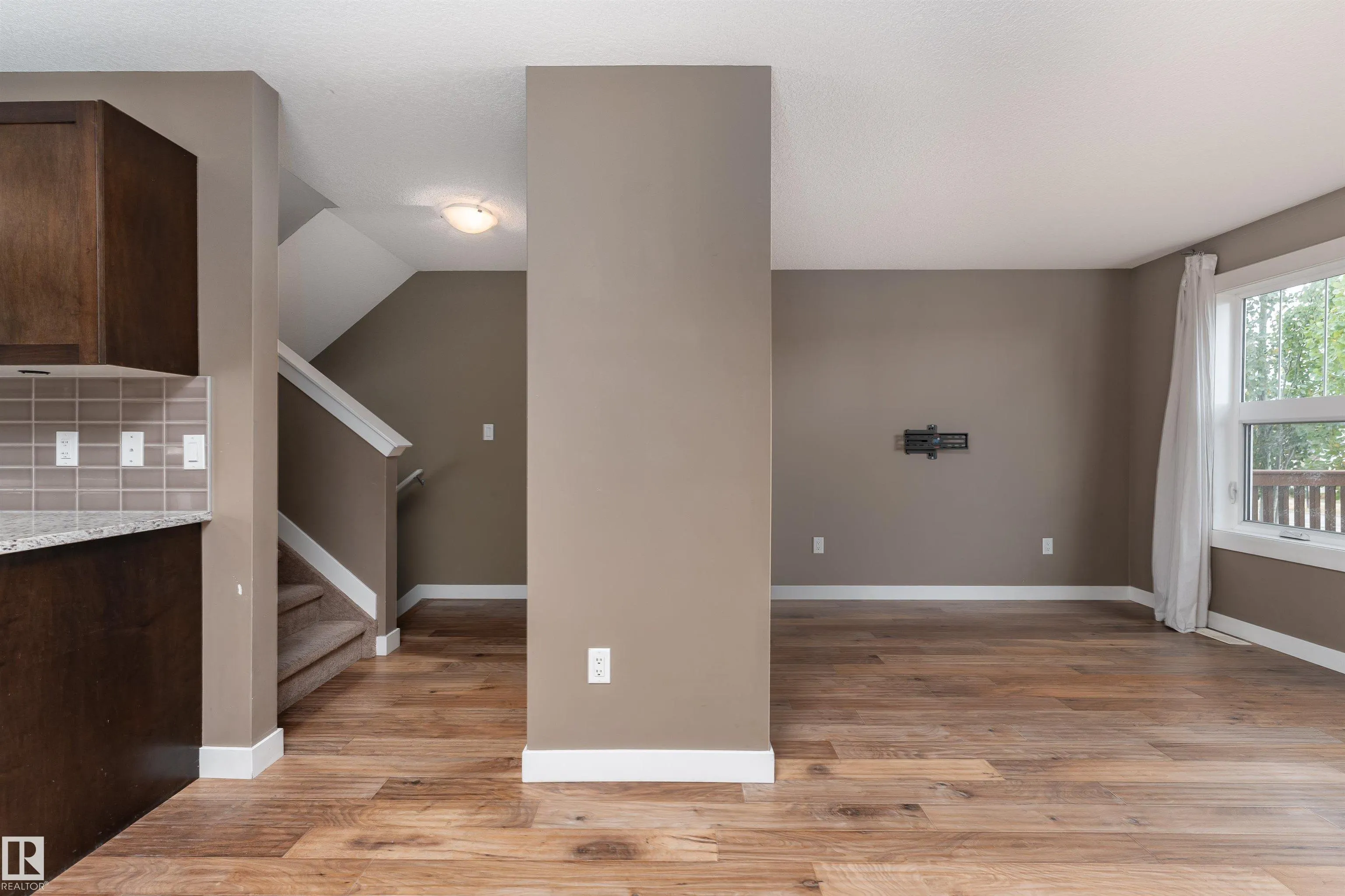 401 SOUTHFORK Drive