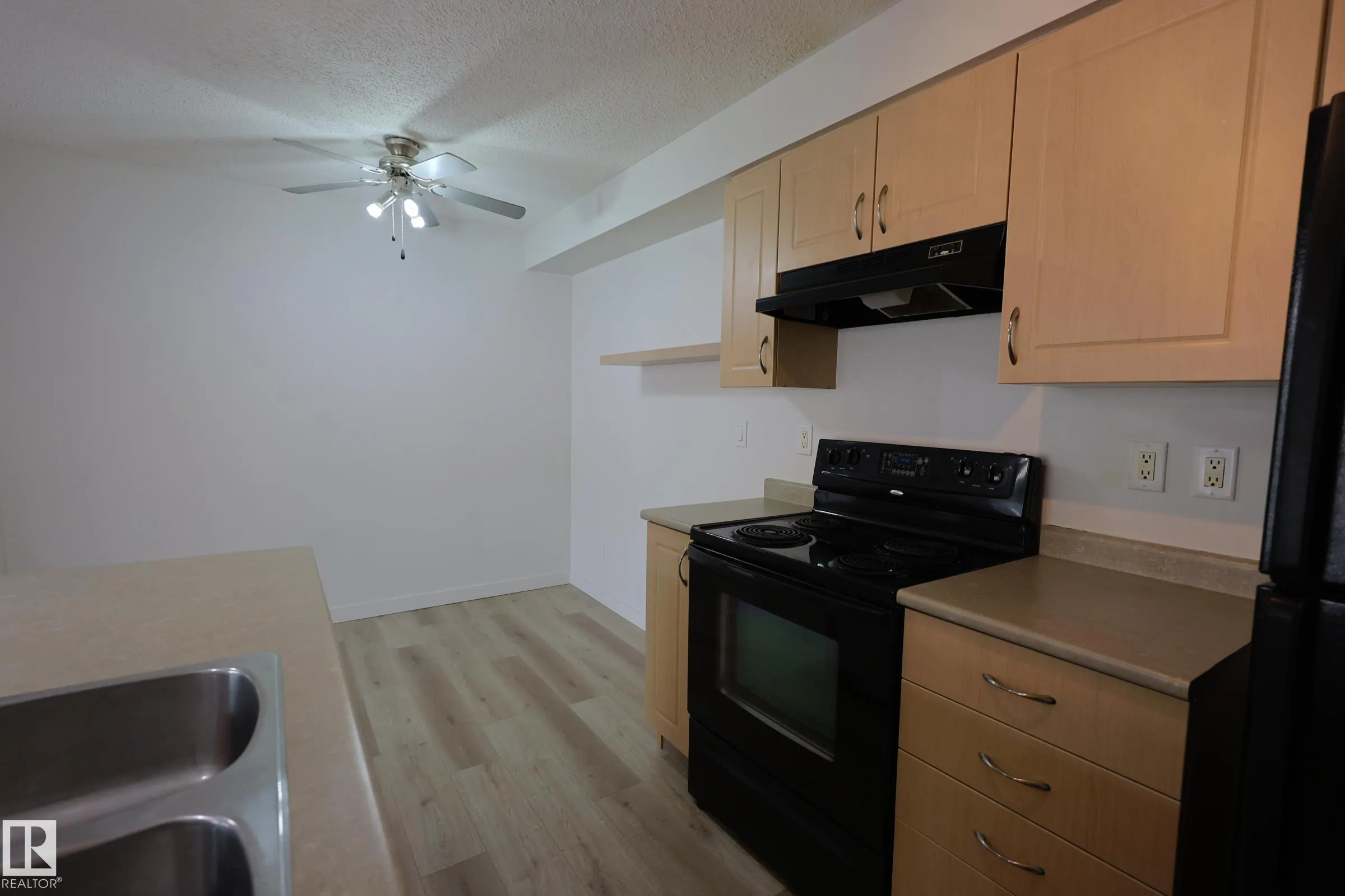 13908 136 Street