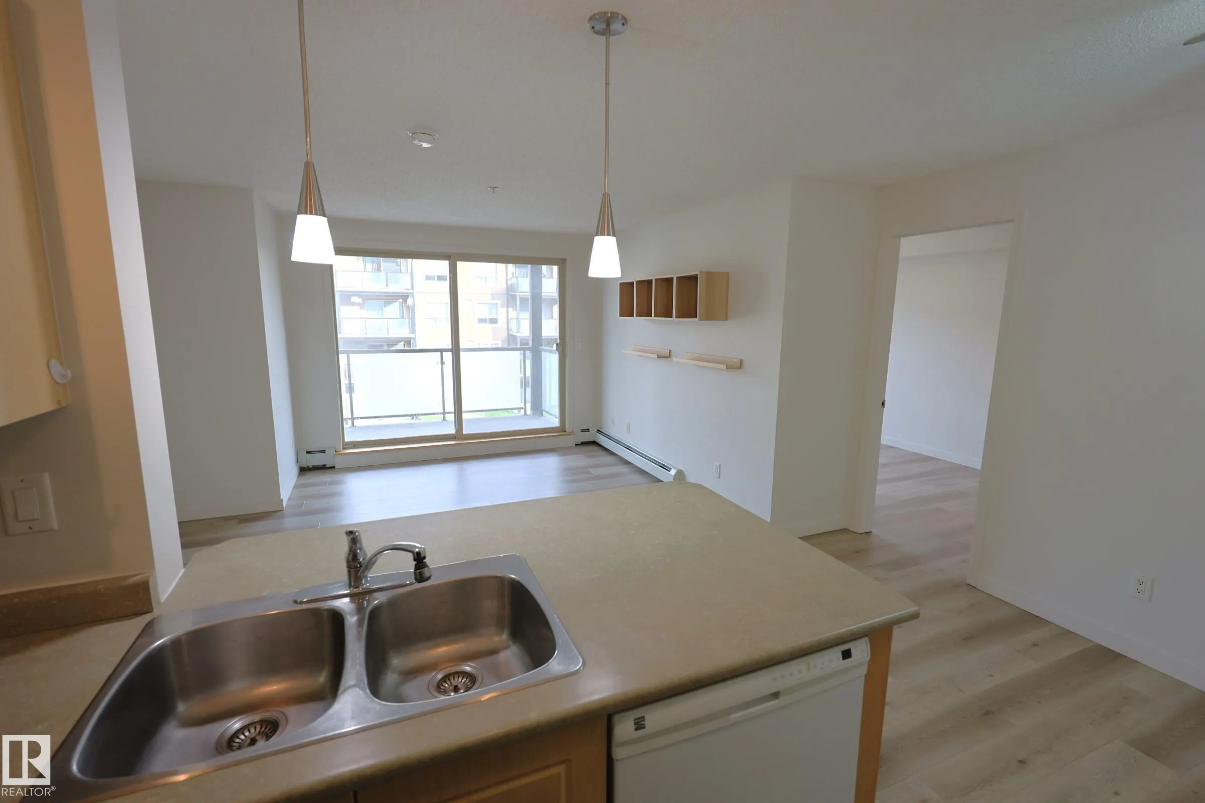 13908 136 Street