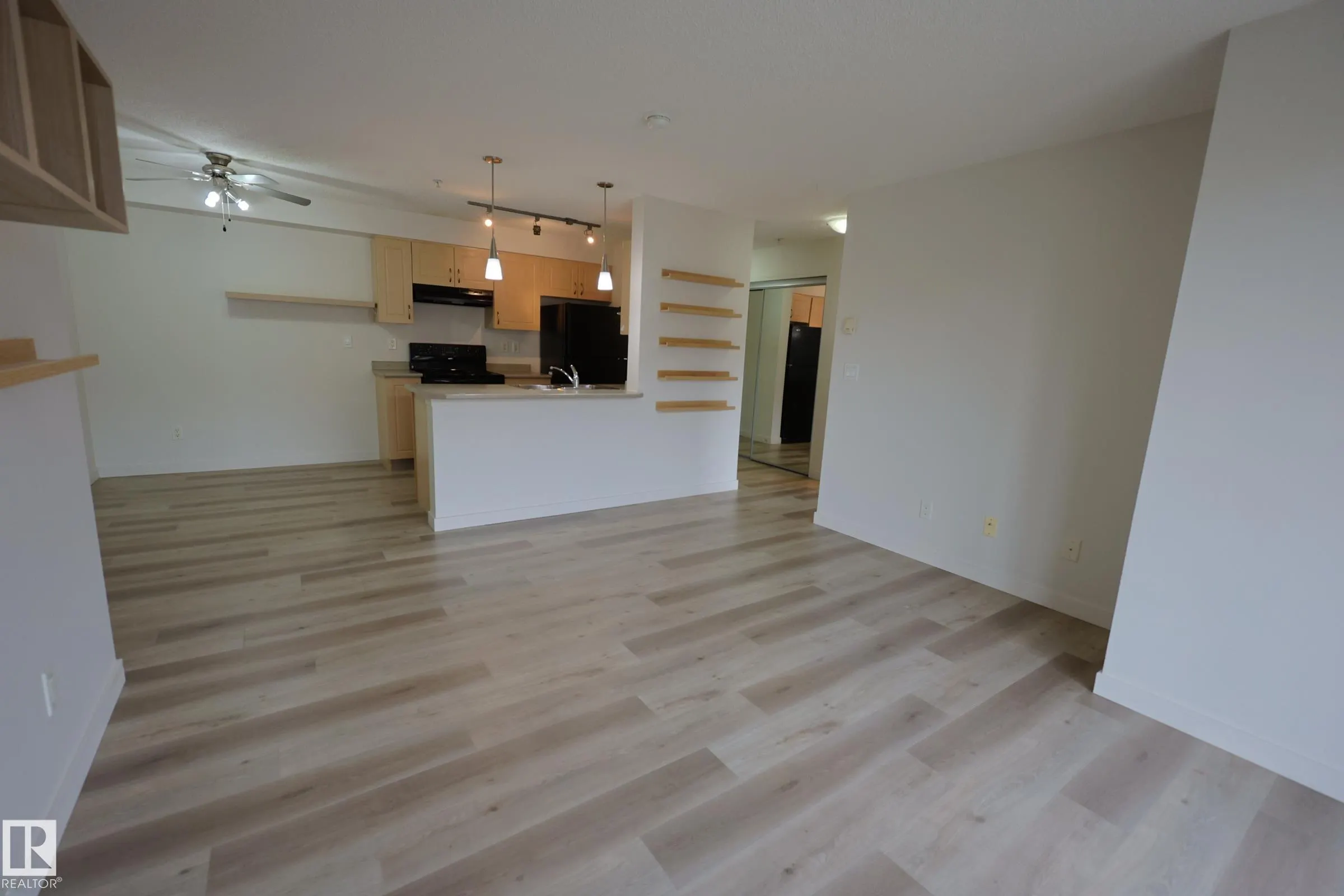 13908 136 Street