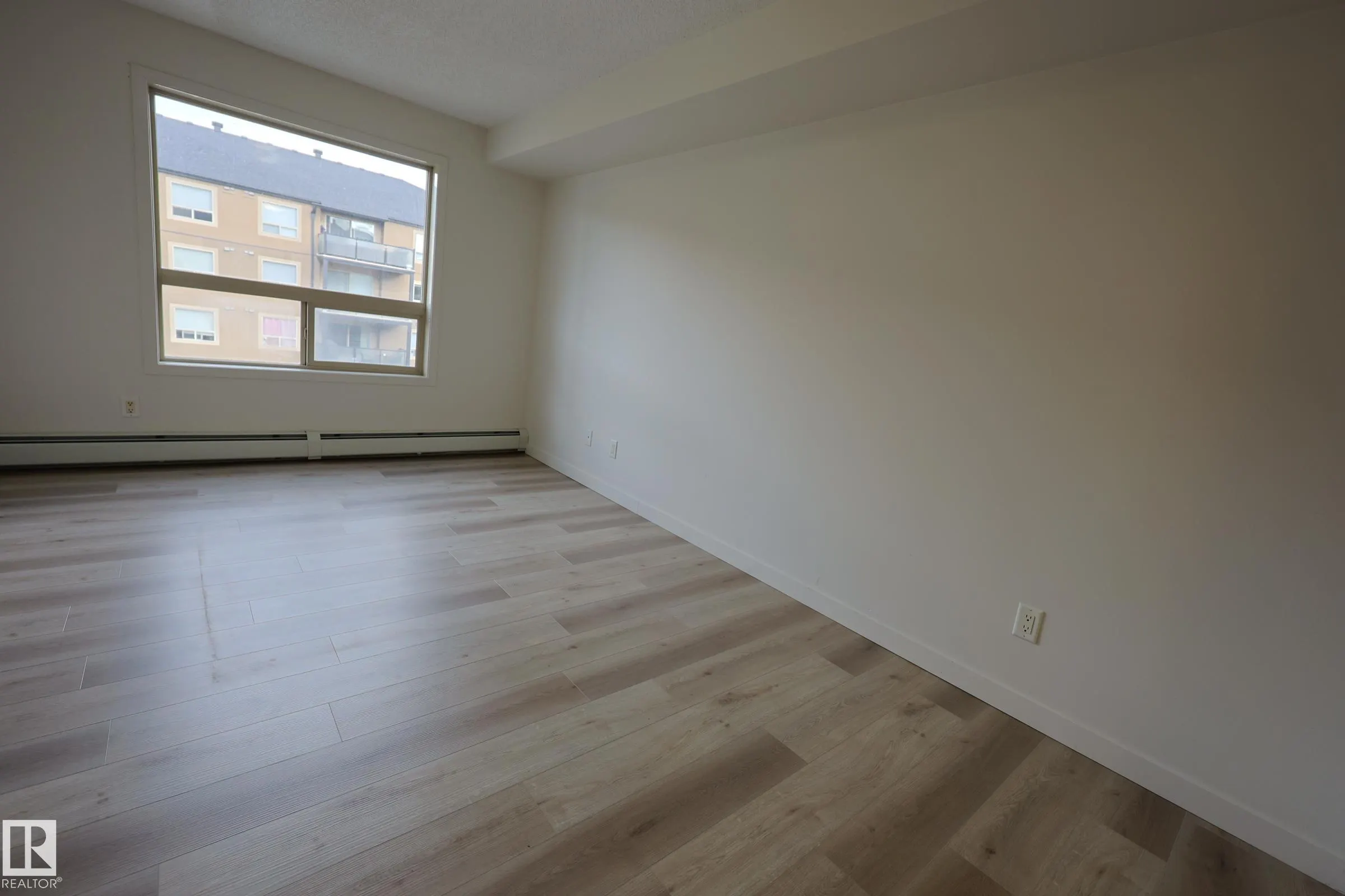 13908 136 Street
