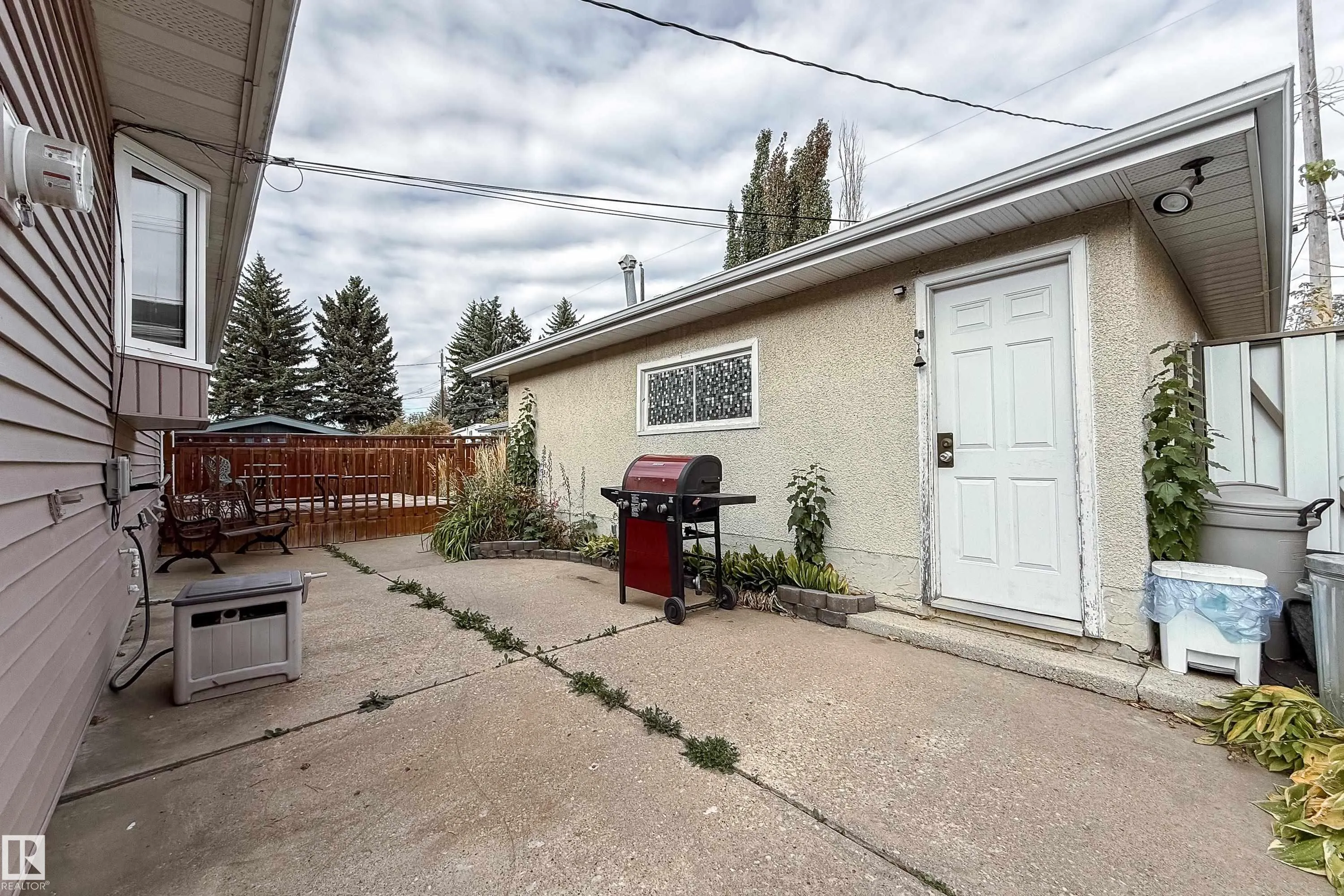 7135 87 Street