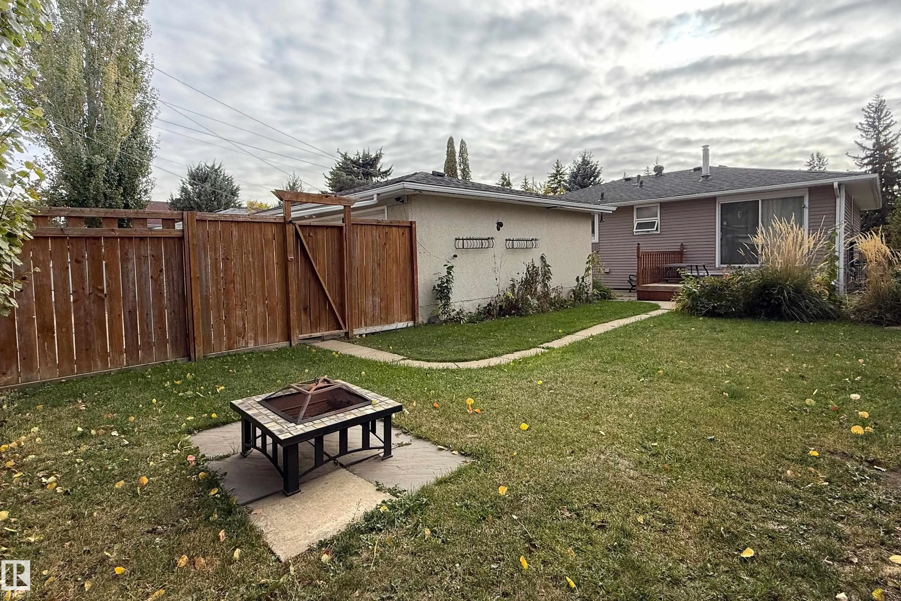 7135 87 Street