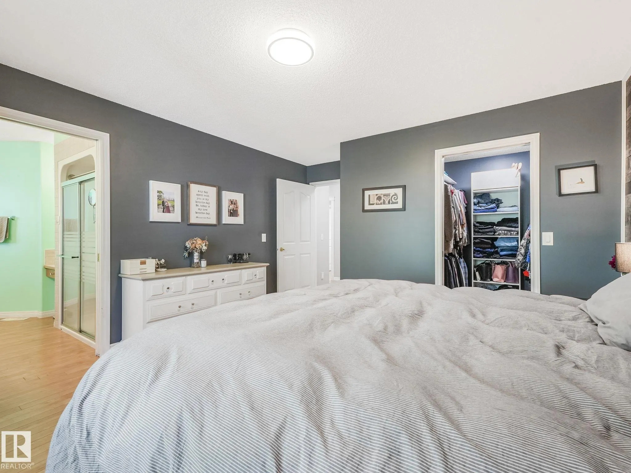 138 Pipestone Manor