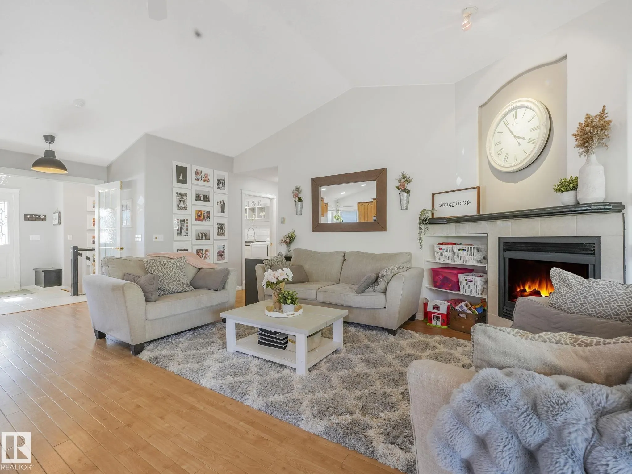 138 Pipestone Manor
