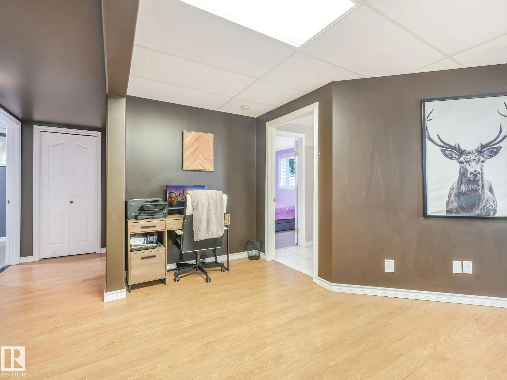 138 Pipestone Manor
