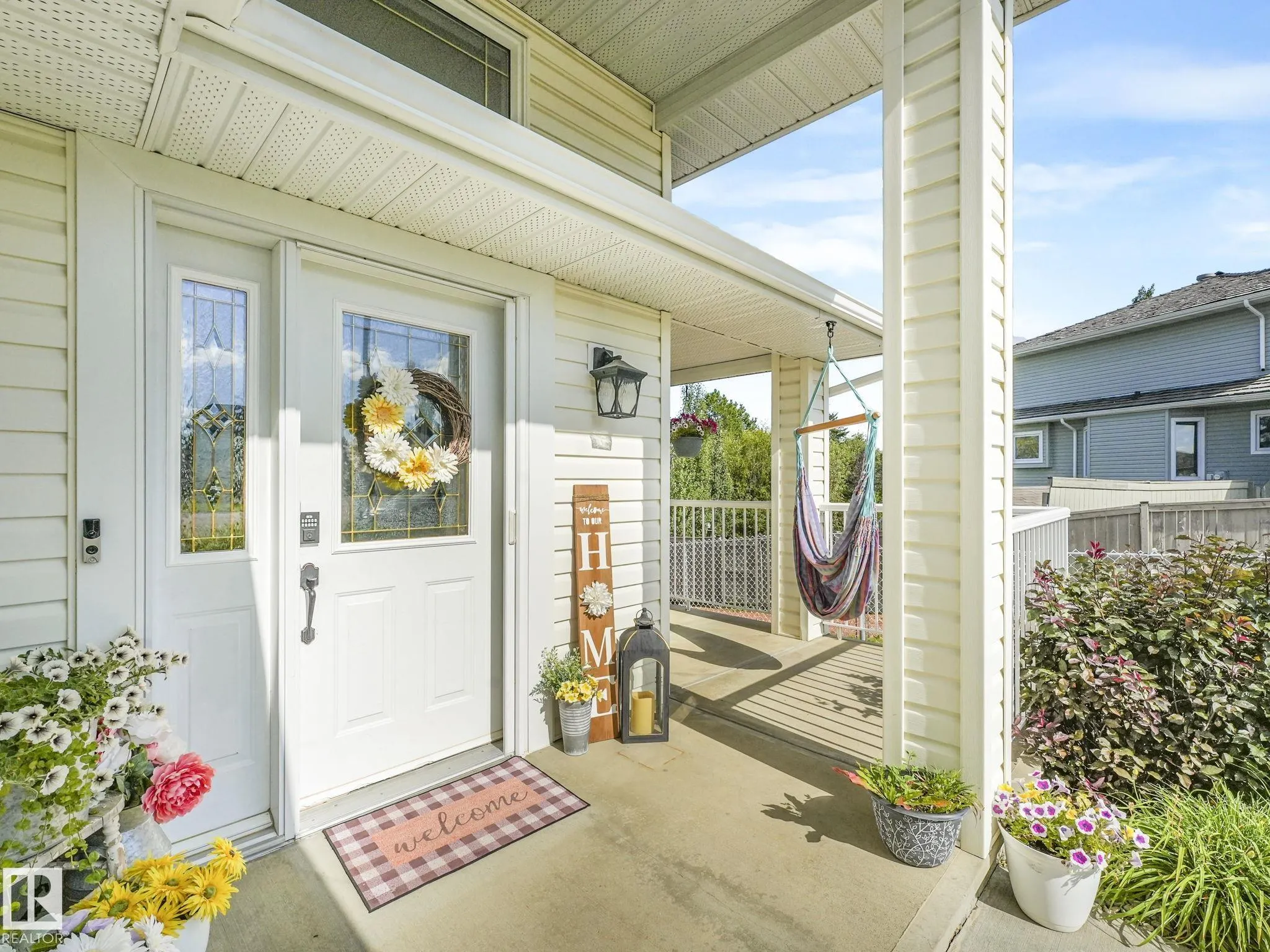 138 Pipestone Manor