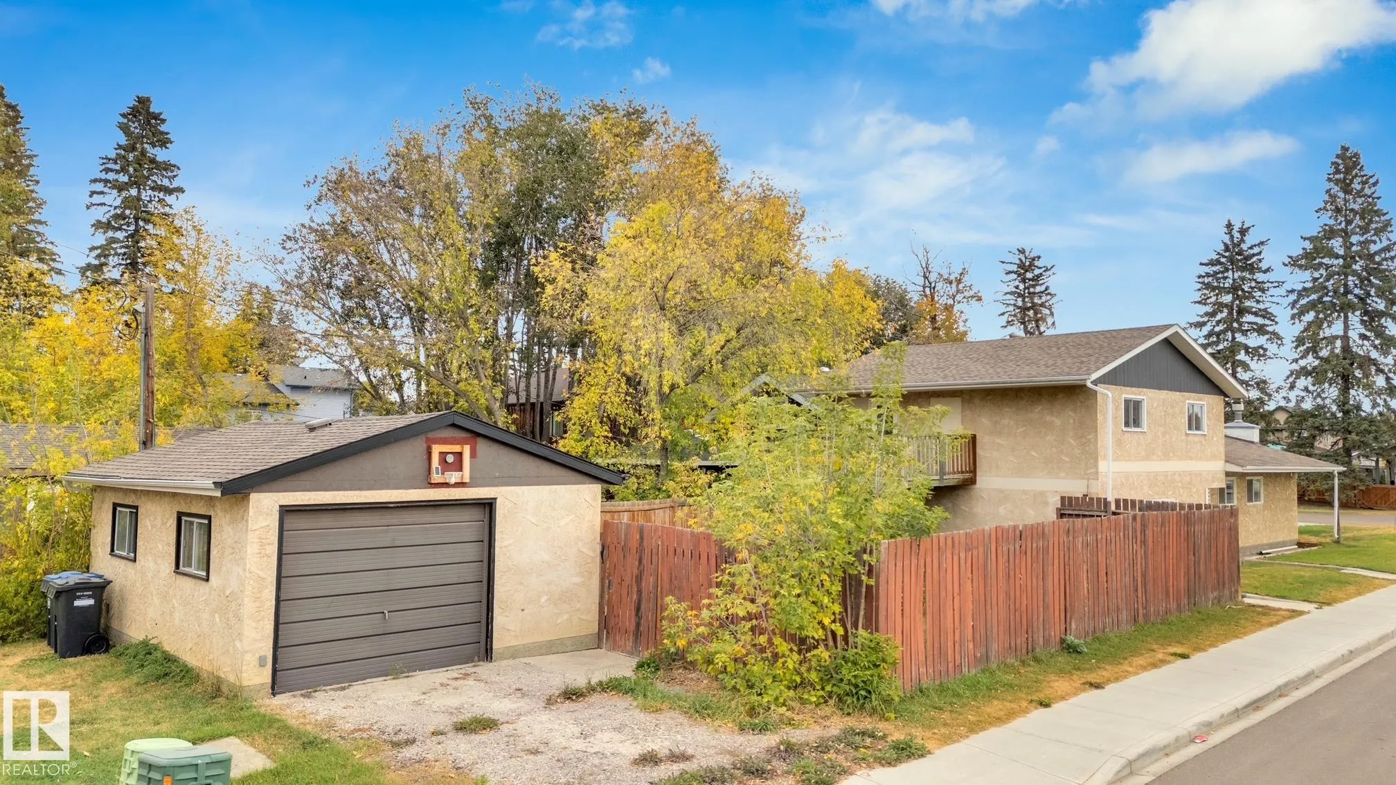 3602 50 Ave