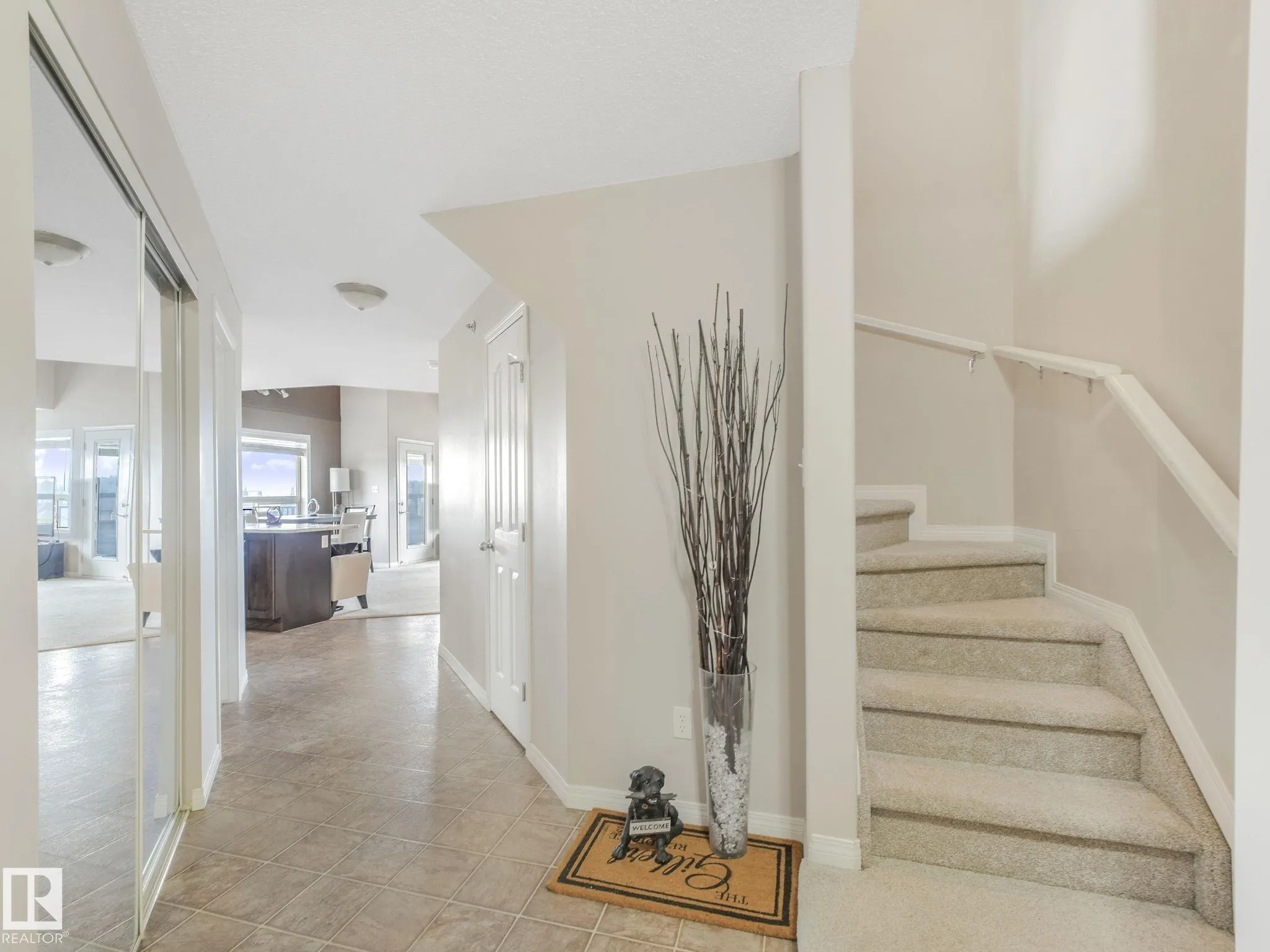 1520 HAMMOND Gate