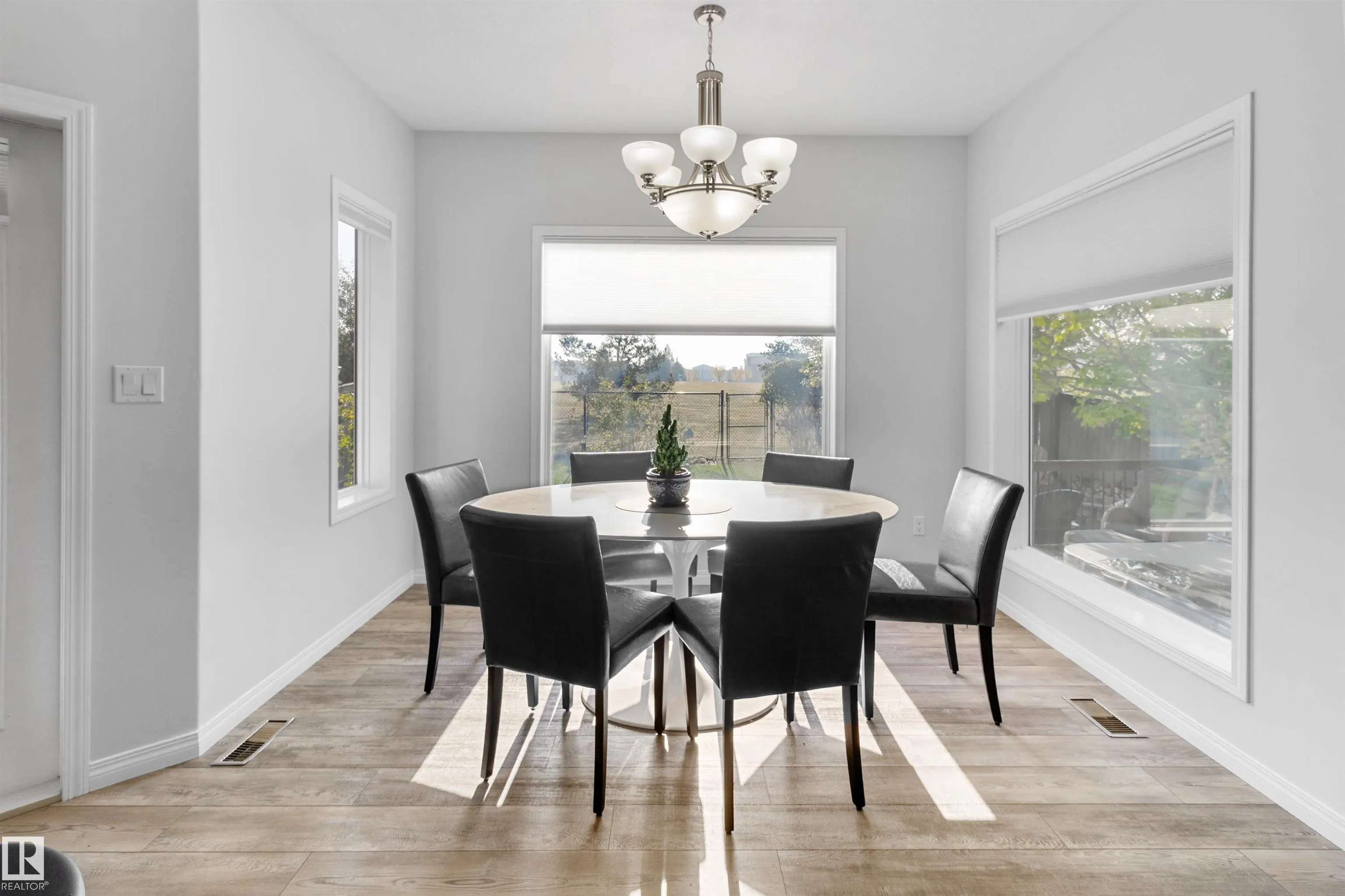 30 BIRCHMONT Drive