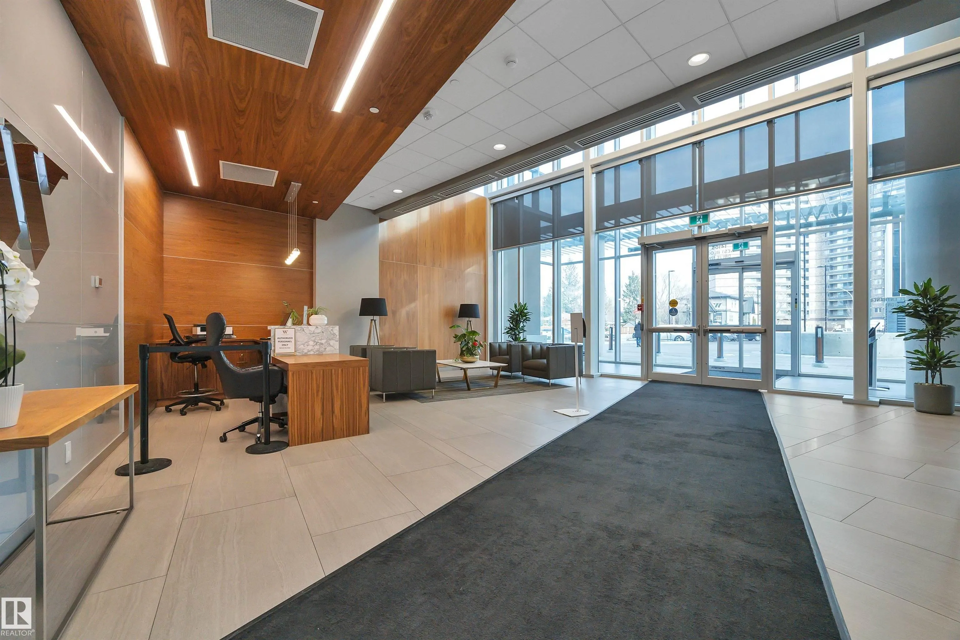 14105 WEST BLOCK Drive
